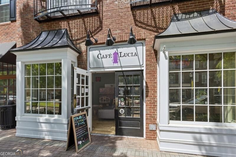 208 Madison Lane SE # 208