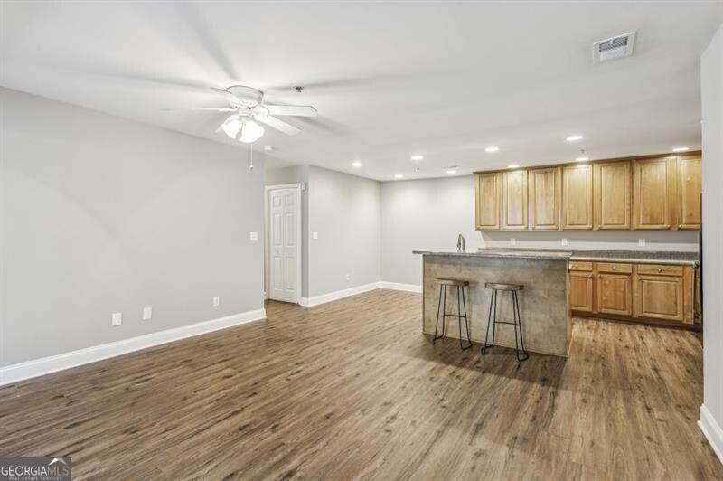 208 Madison Lane SE # 208