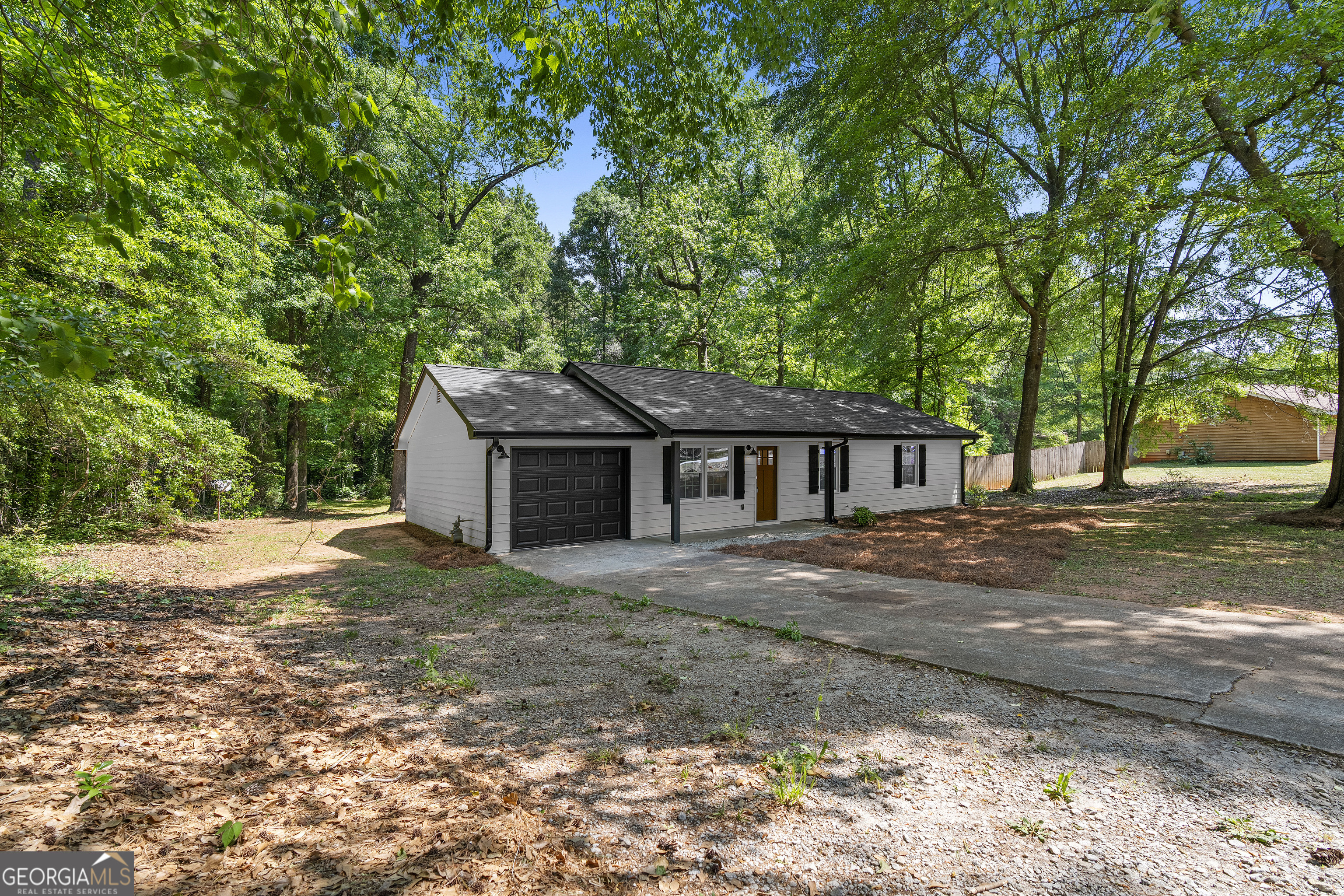 850 King Drive SE