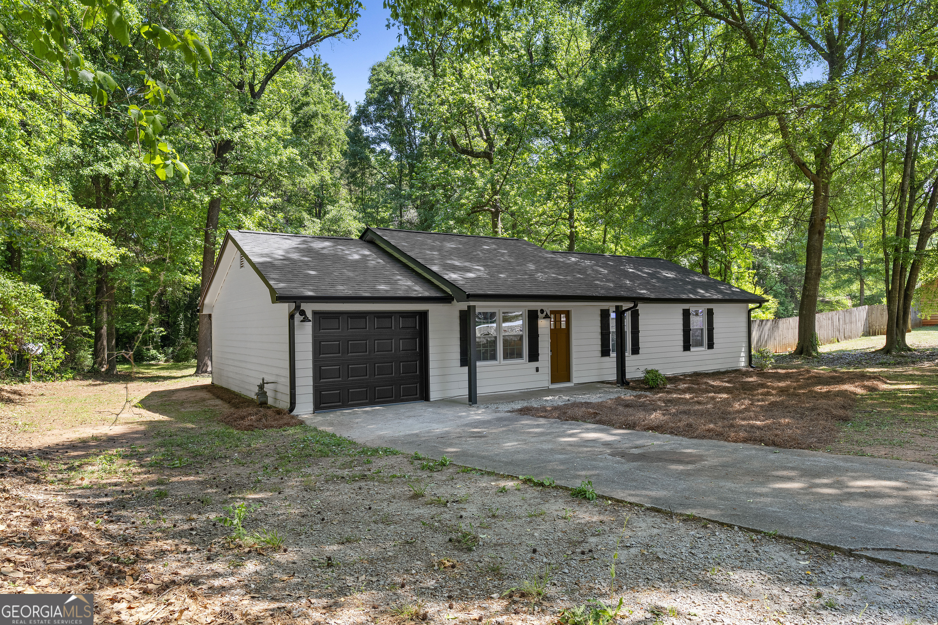 850 King Drive SE