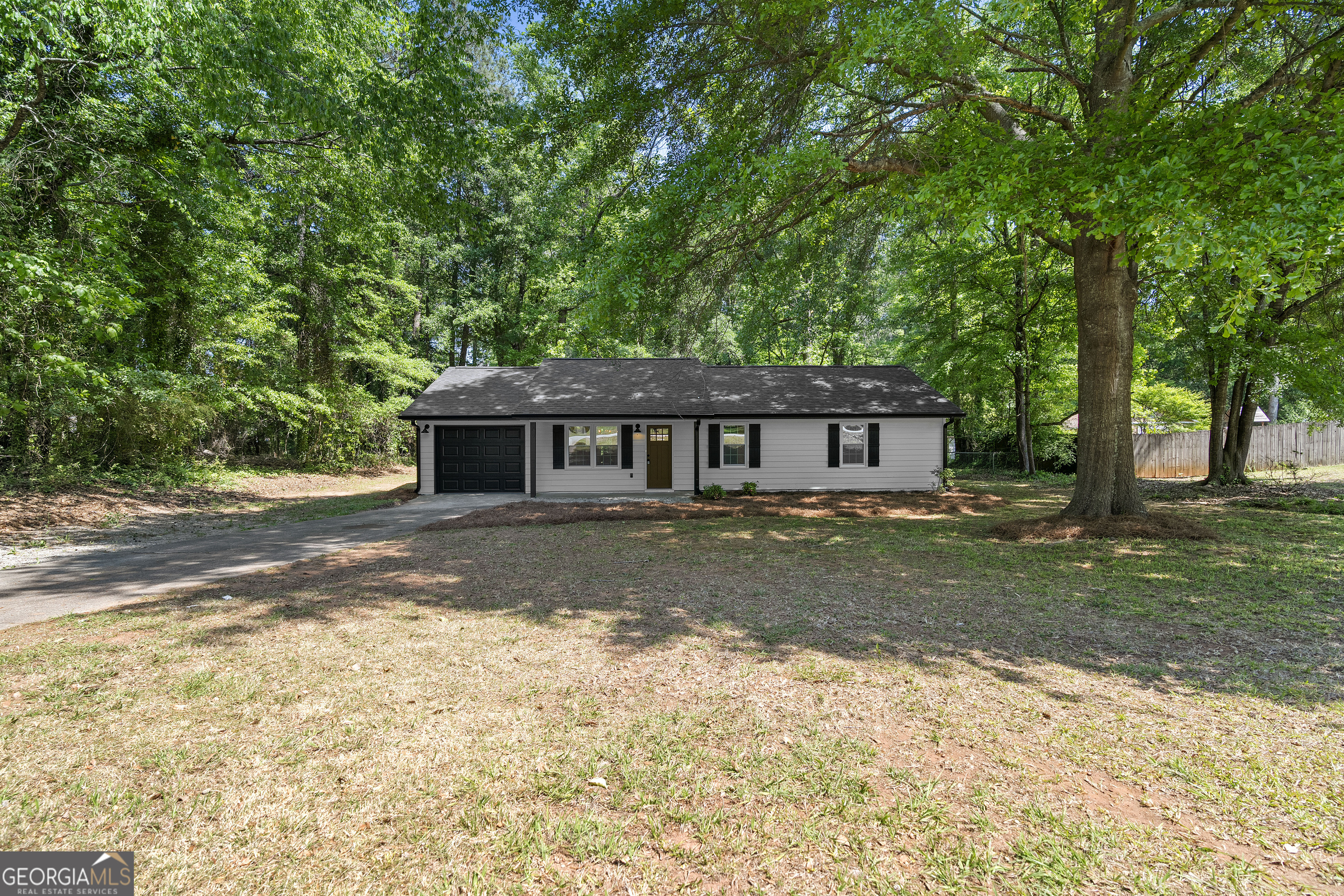 850 King Drive SE