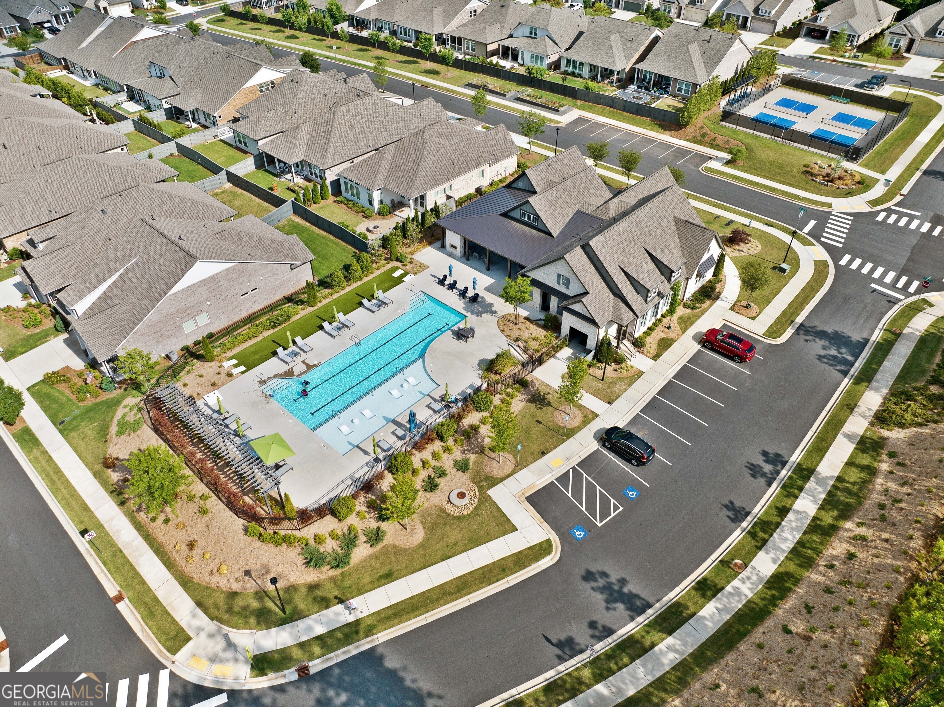 209 Floral Valley