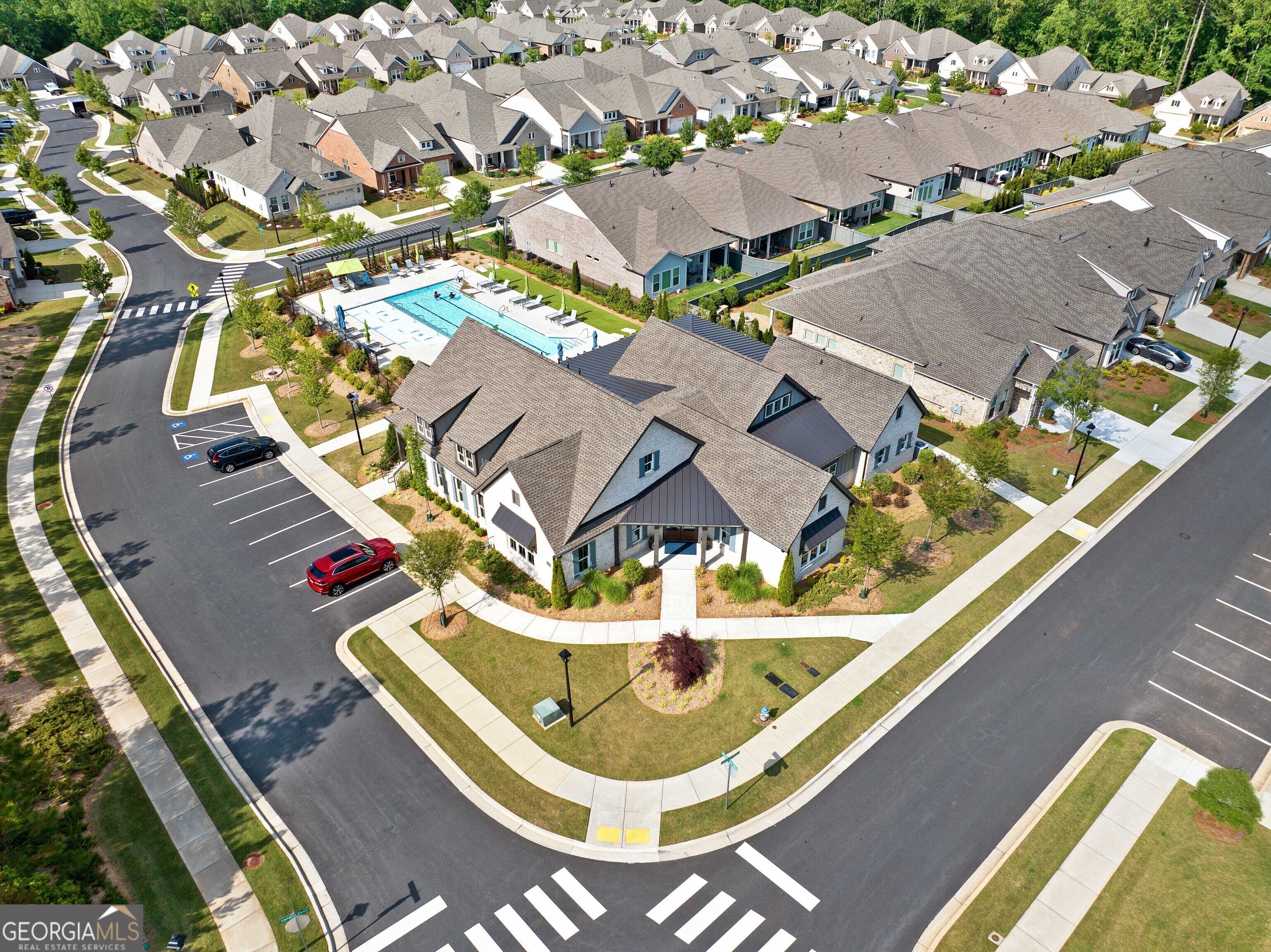 209 Floral Valley