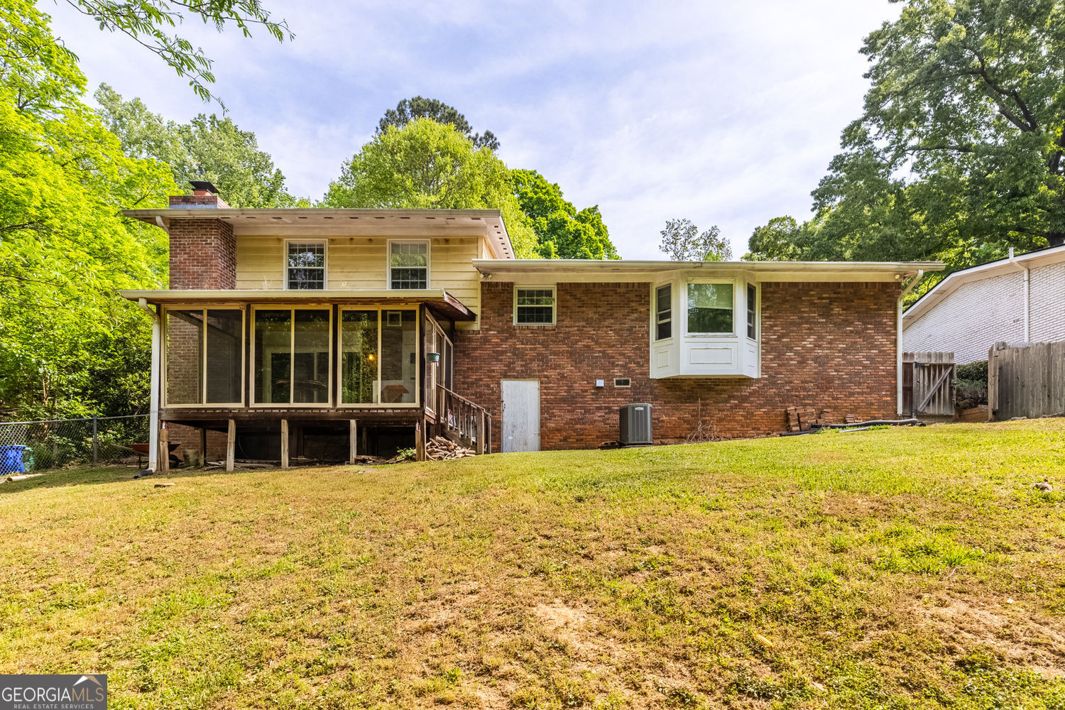 1569 Bubbling Creek Road NE