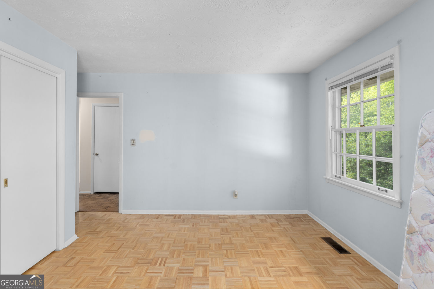 1569 Bubbling Creek Road NE