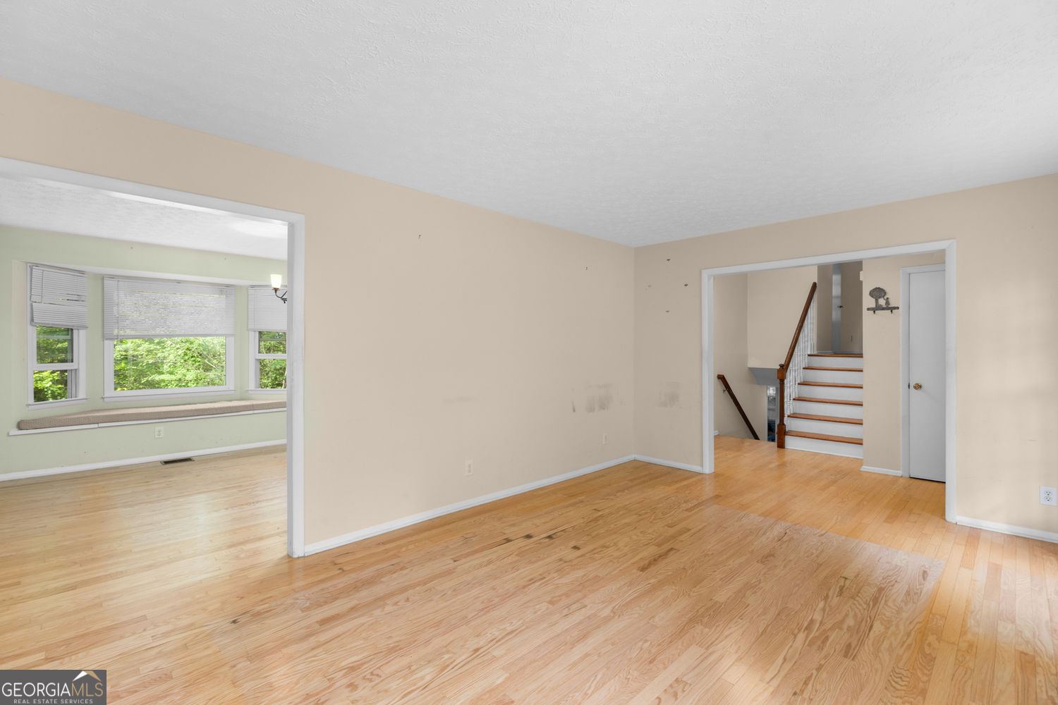 1569 Bubbling Creek Road NE