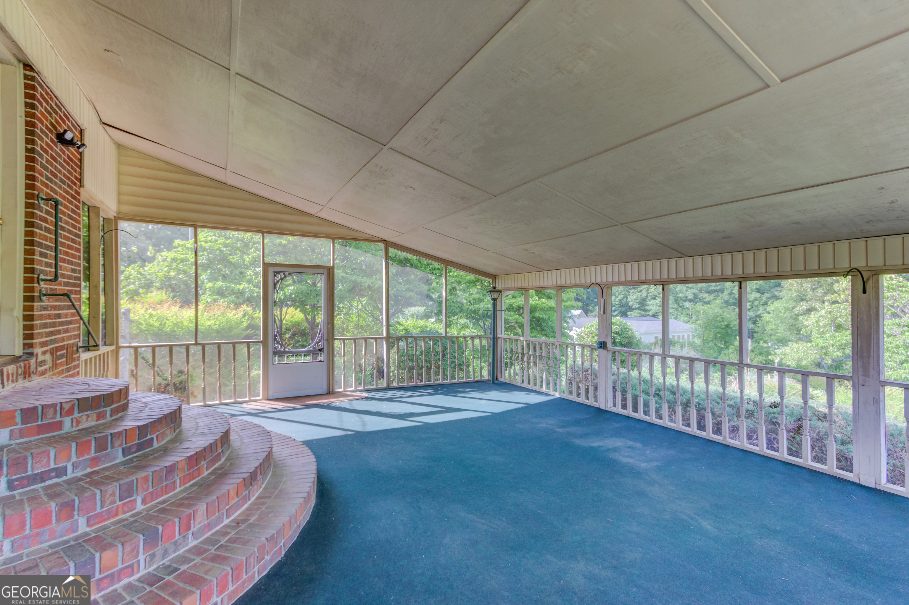 4834 Flat Creek Road