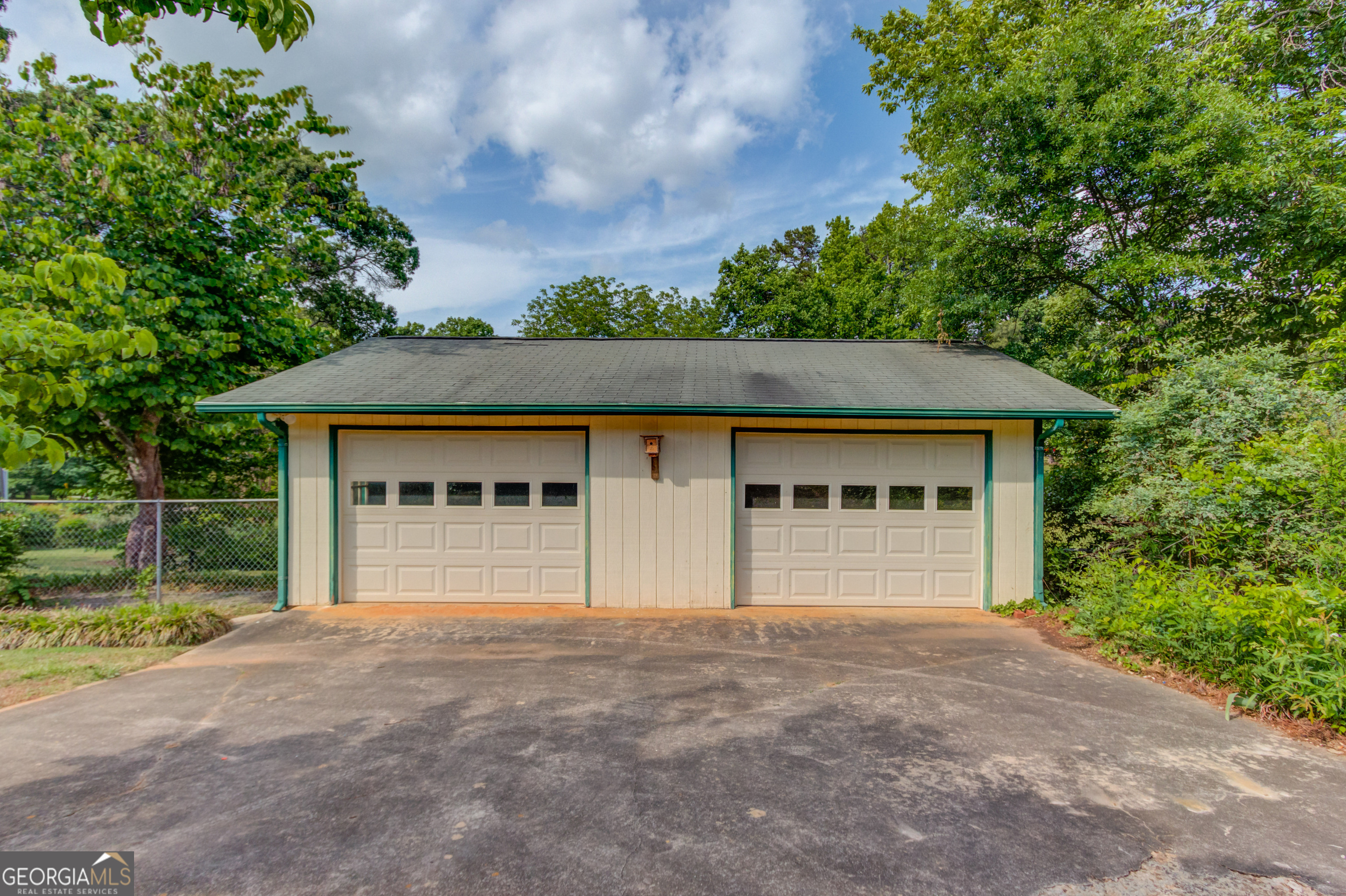 4834 Flat Creek Road