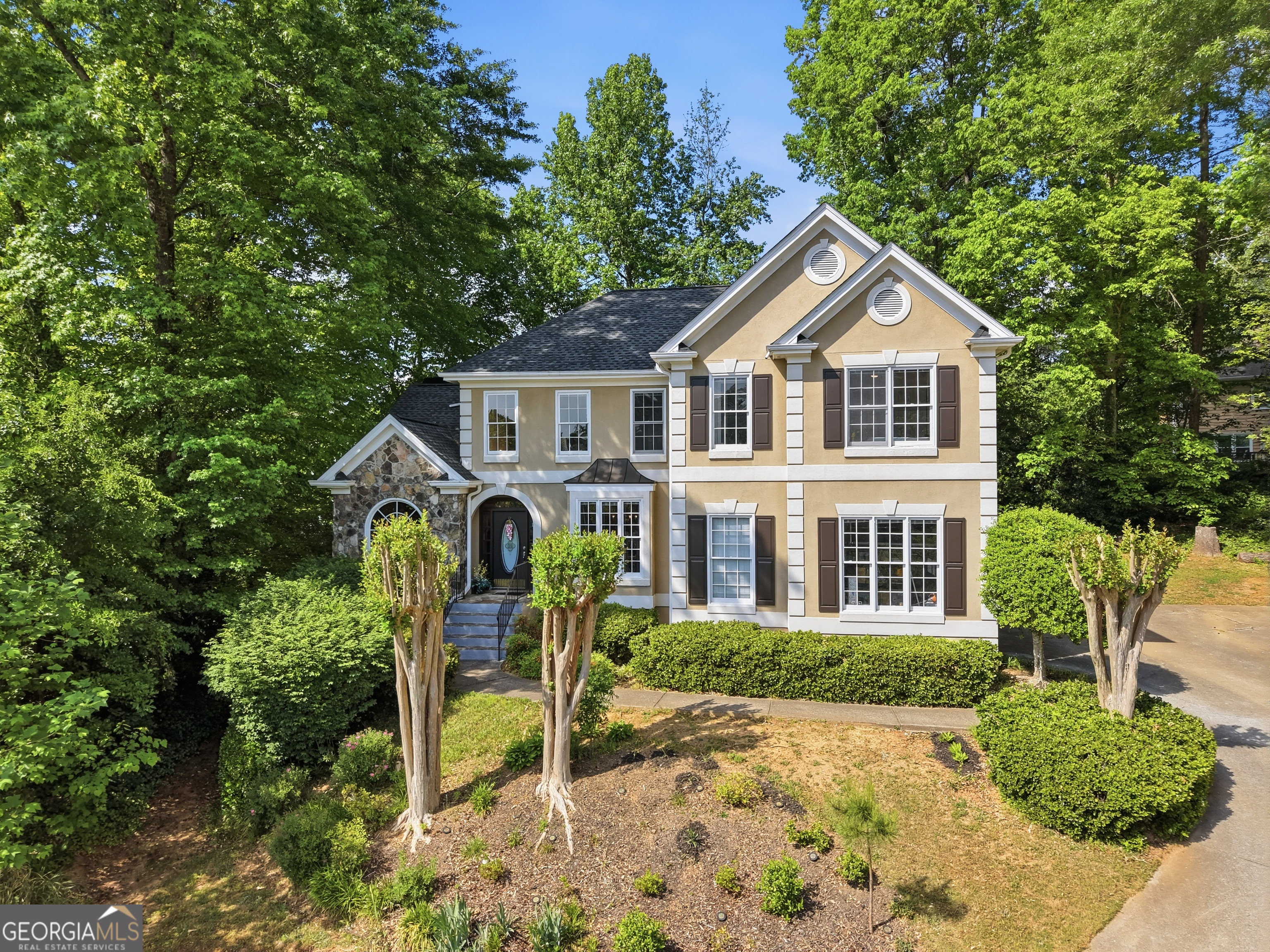 445 Clearlake Place