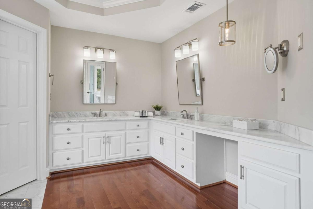 5045 Matthew Meadow Court