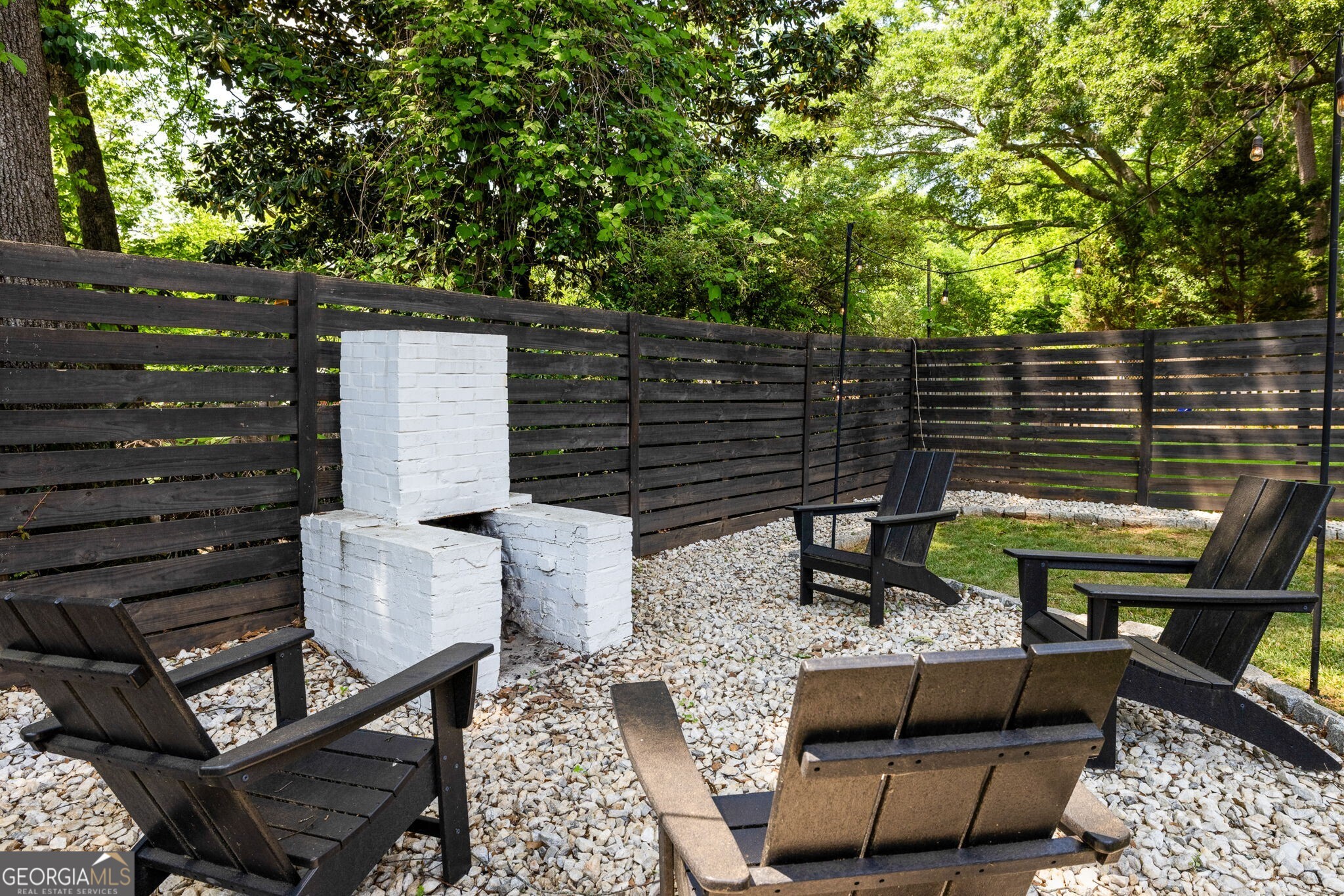 216 Sisson Avenue NE