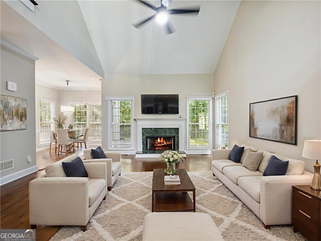 2348 Logan Circle NE