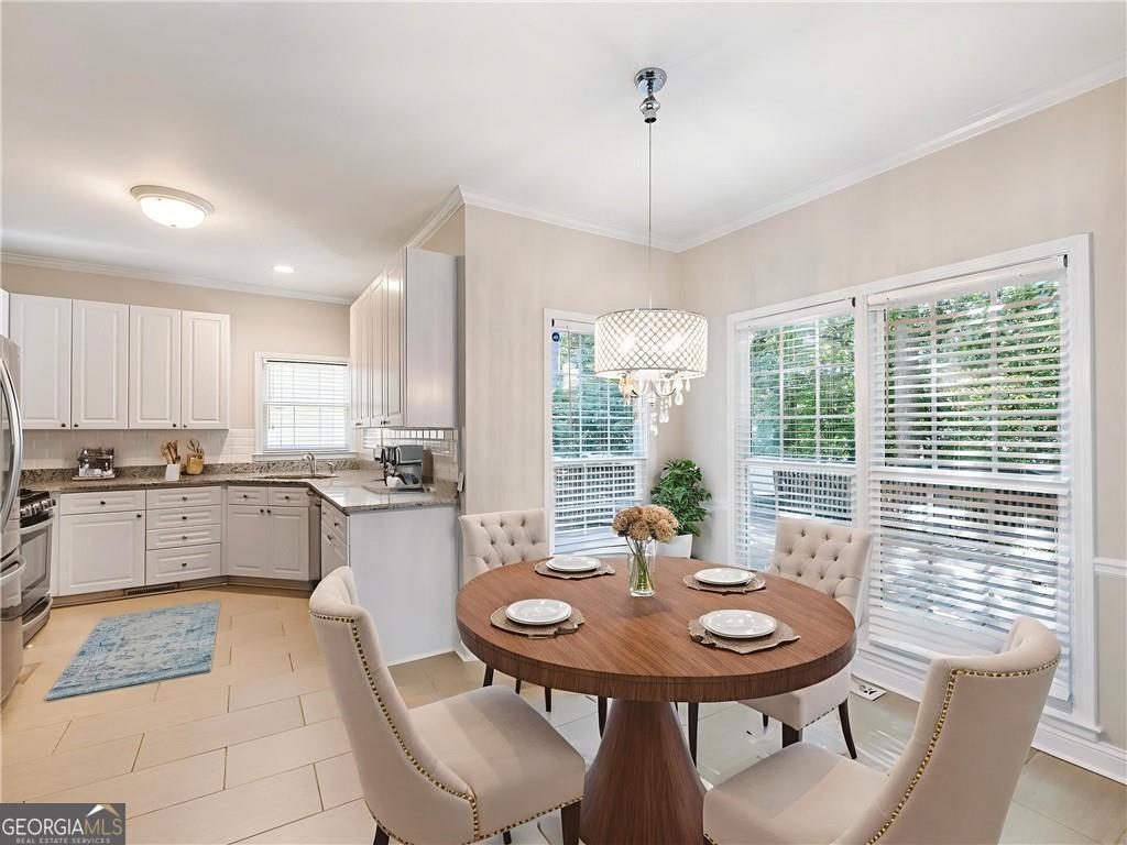 2348 Logan Circle NE