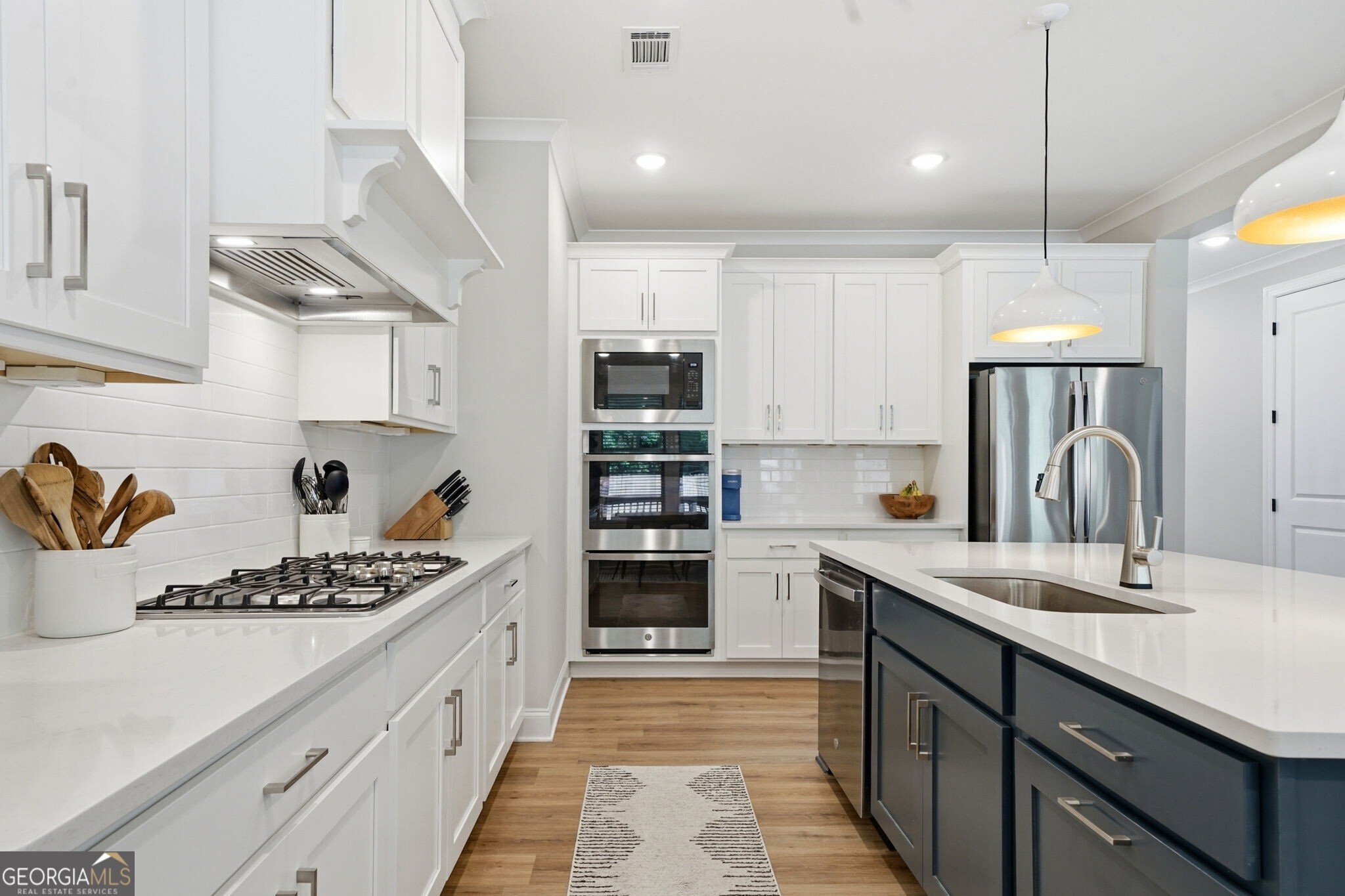 3821 Creek Stone Way