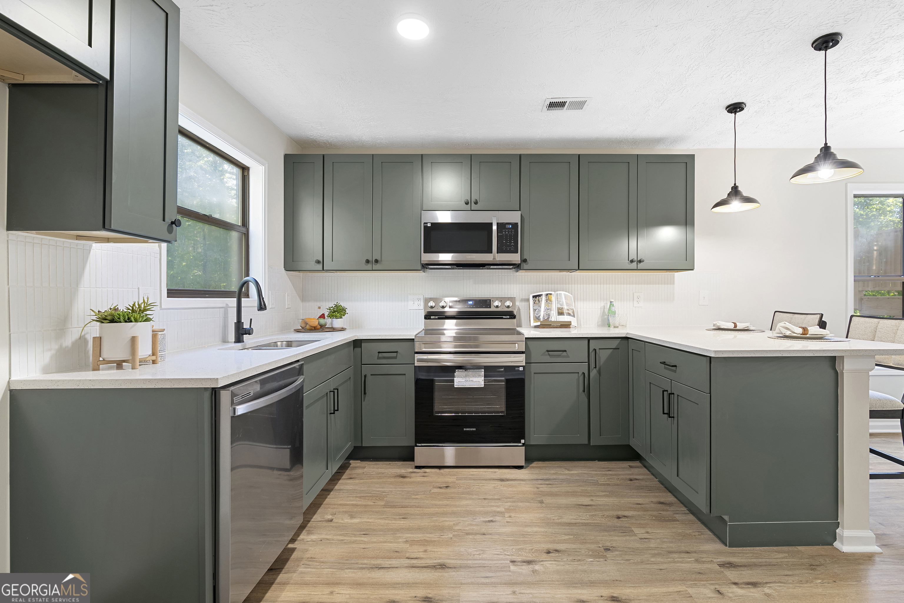 6455 Mill Crossing Court