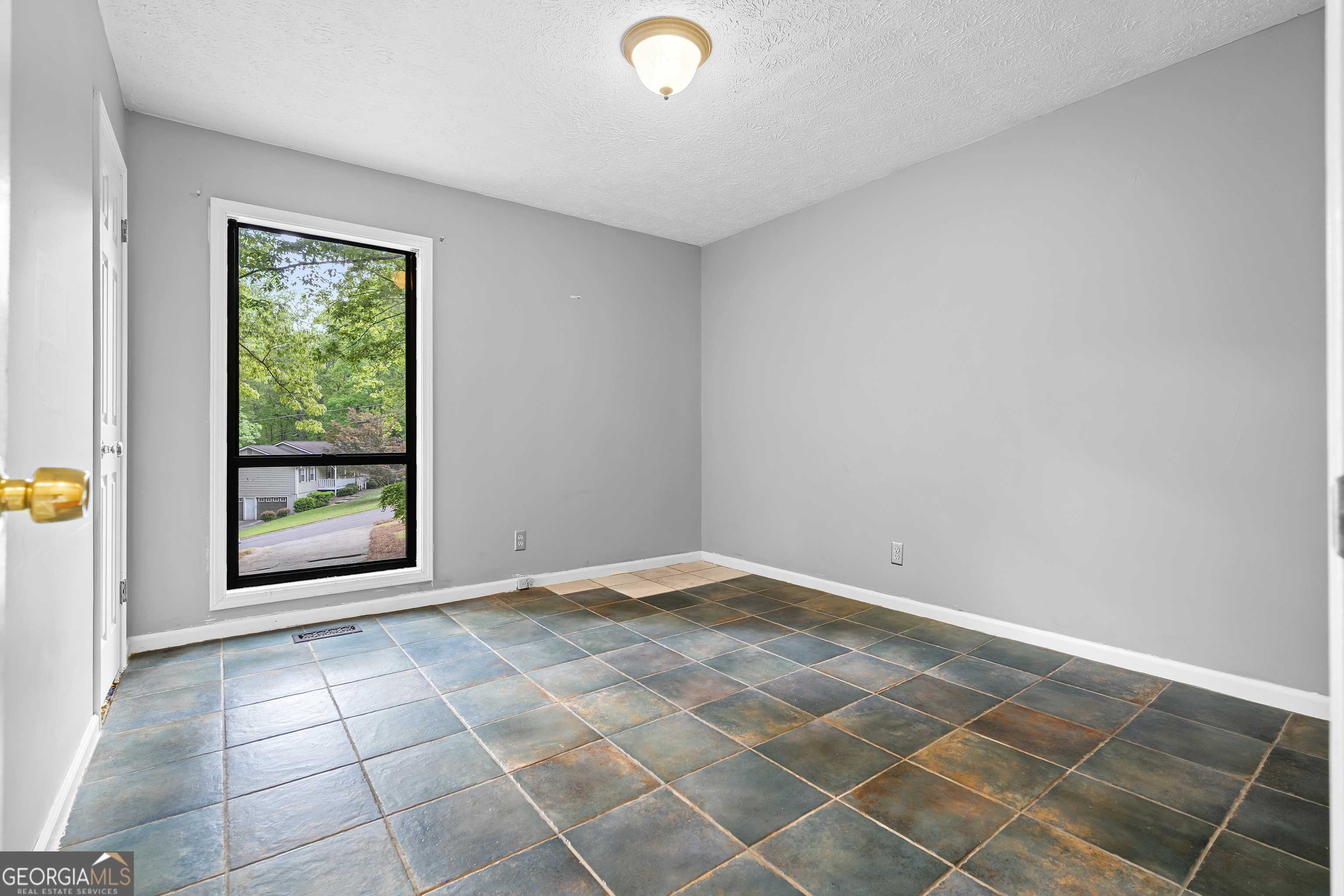 306 Covey Court