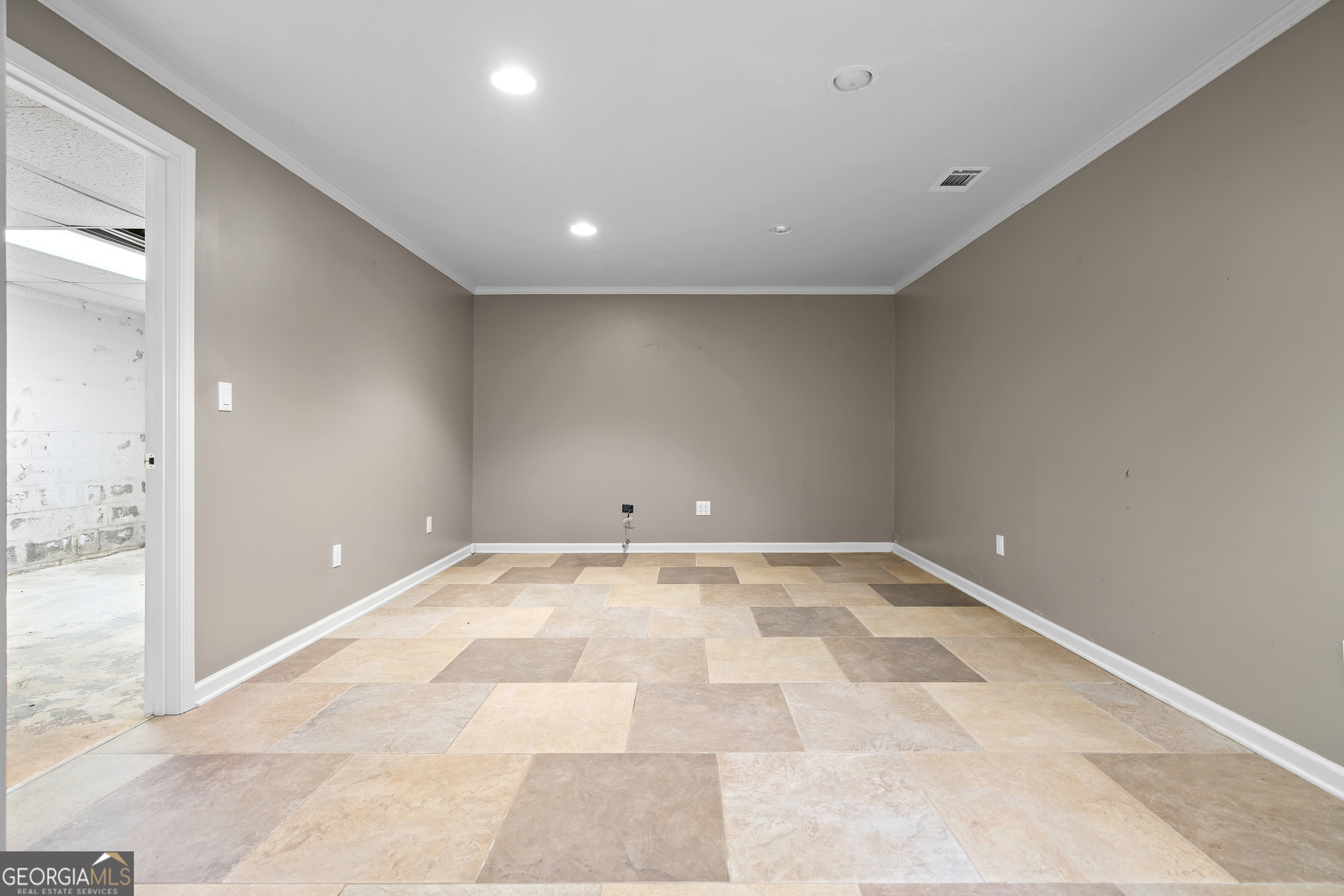 306 Covey Court