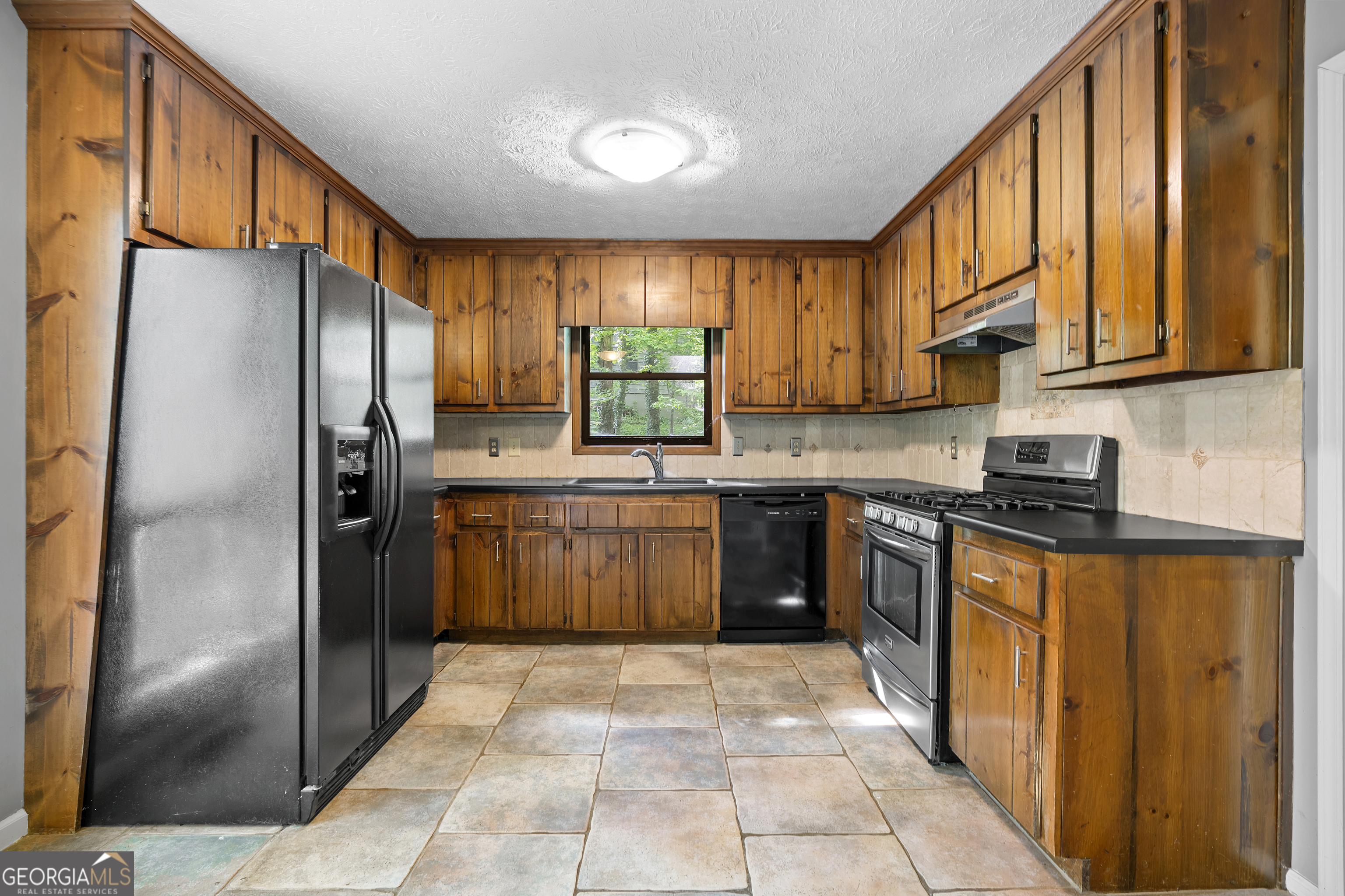 306 Covey Court