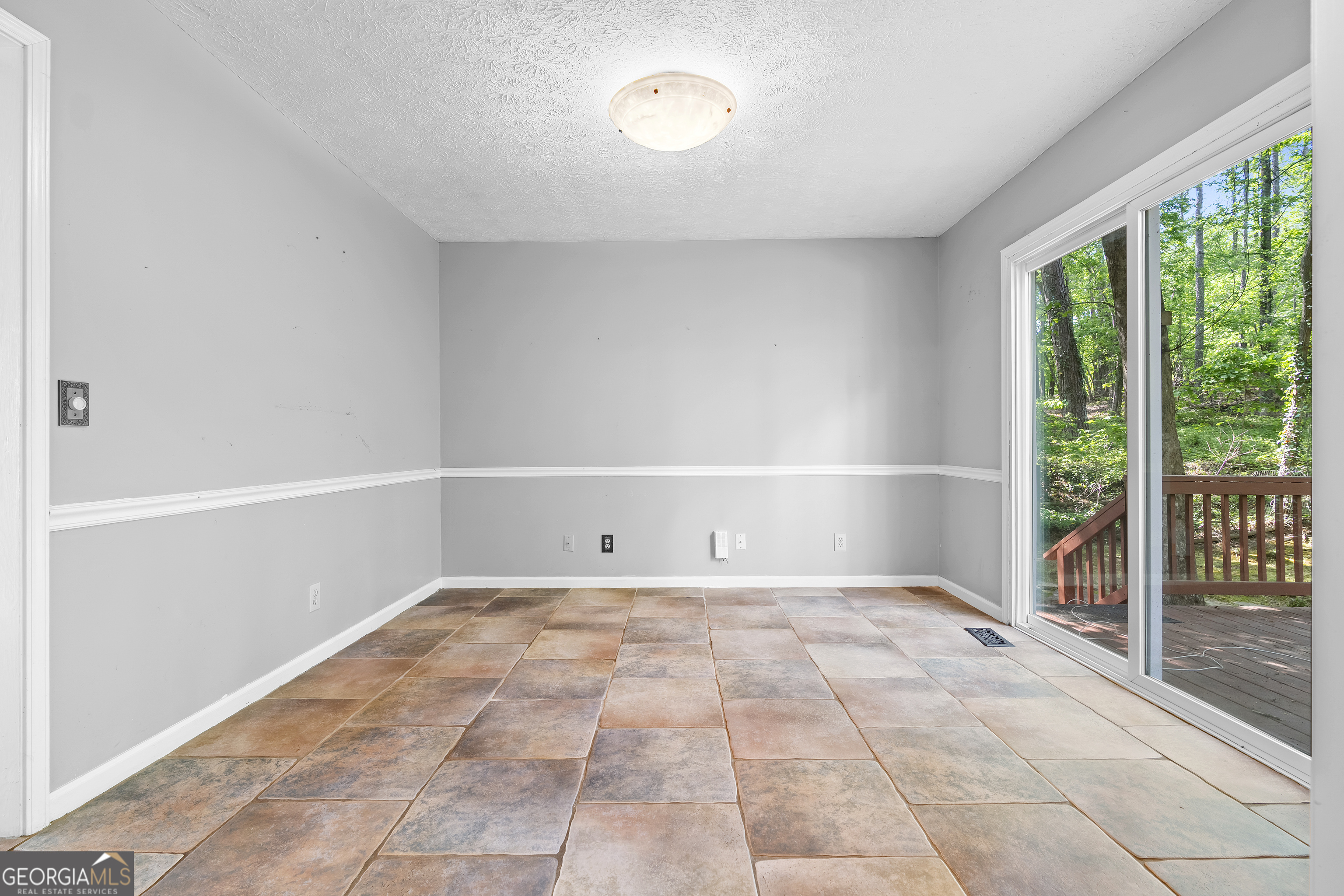 306 Covey Court