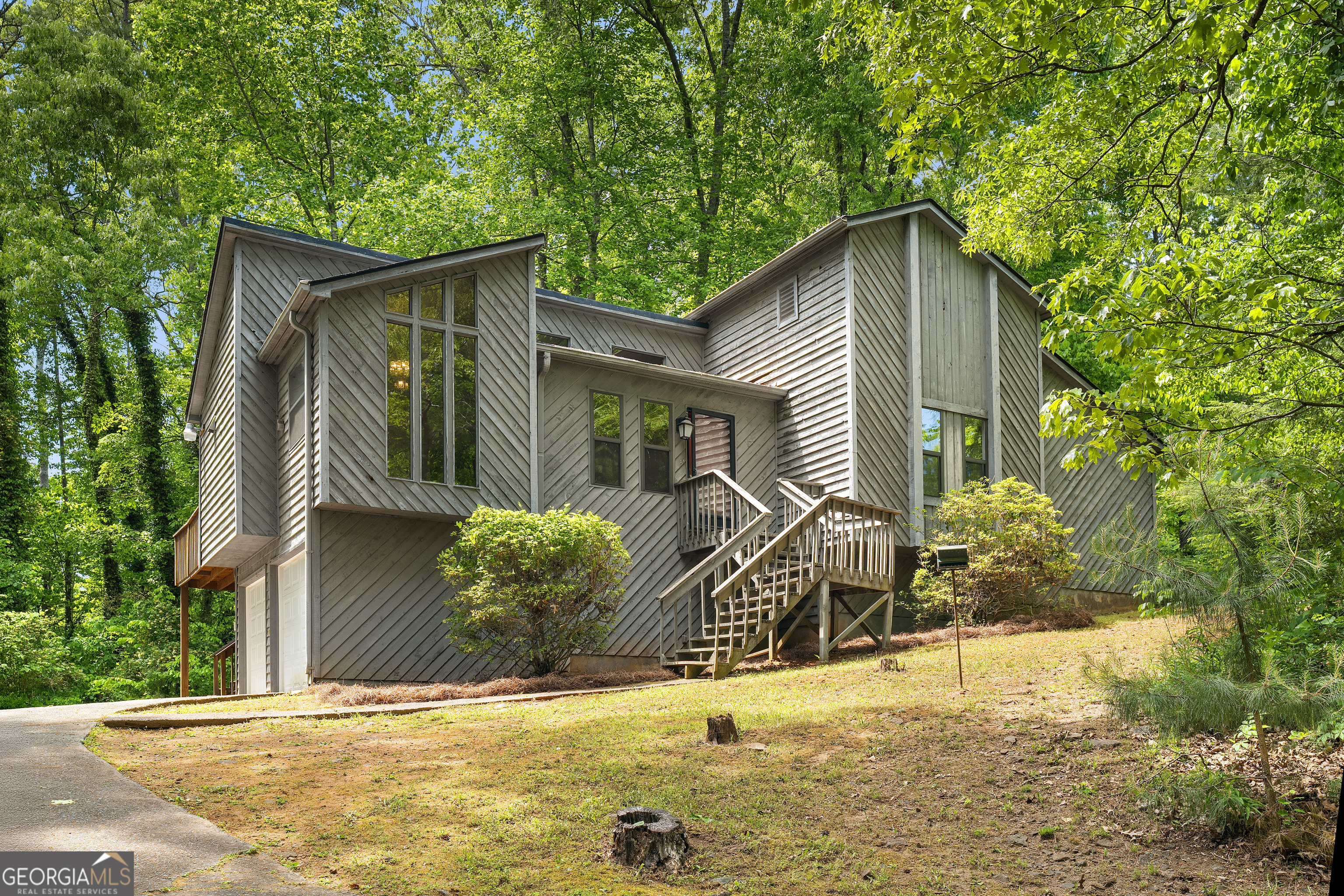 4557 Patrick Drive NE