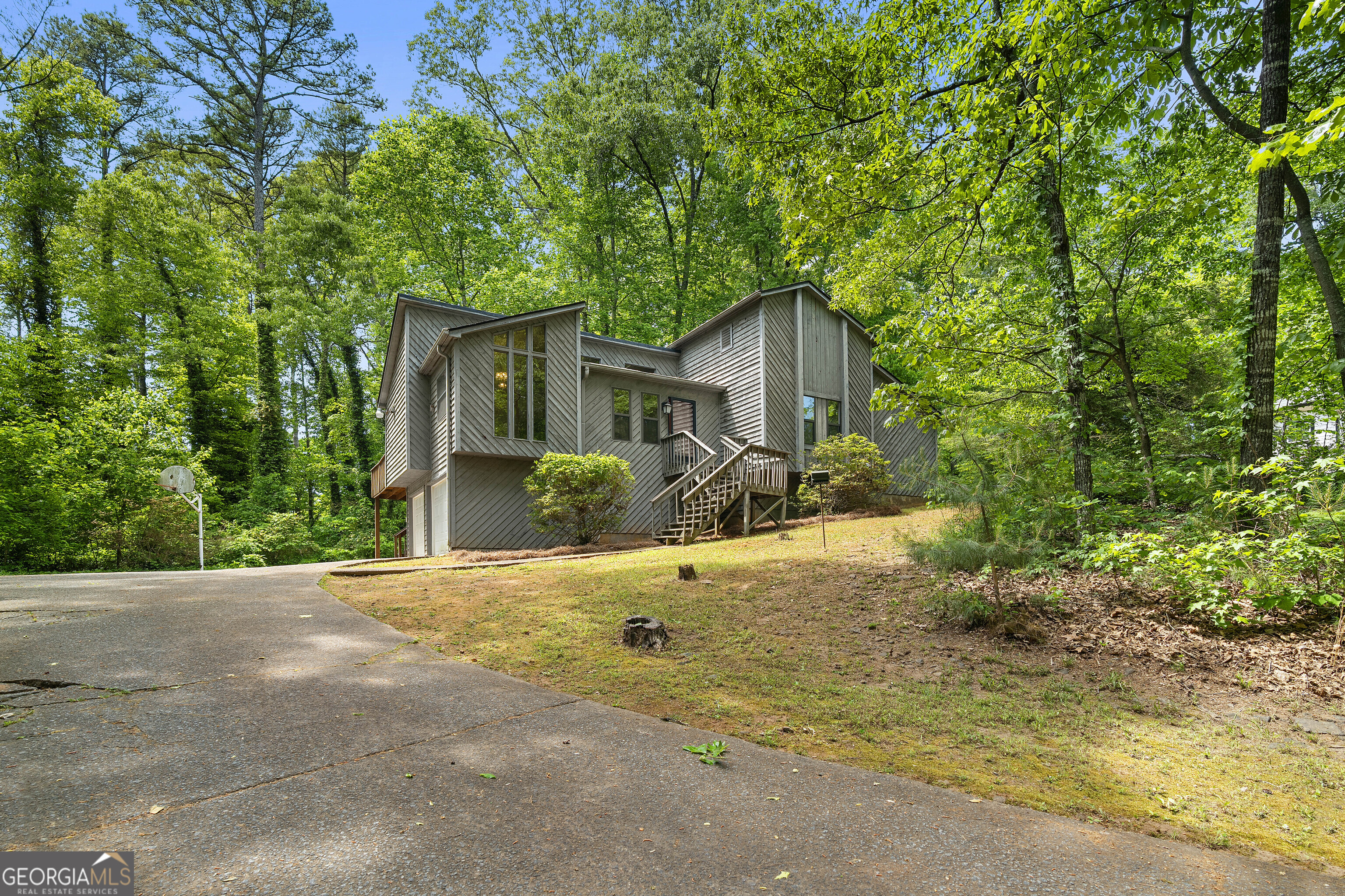 4557 Patrick Drive NE