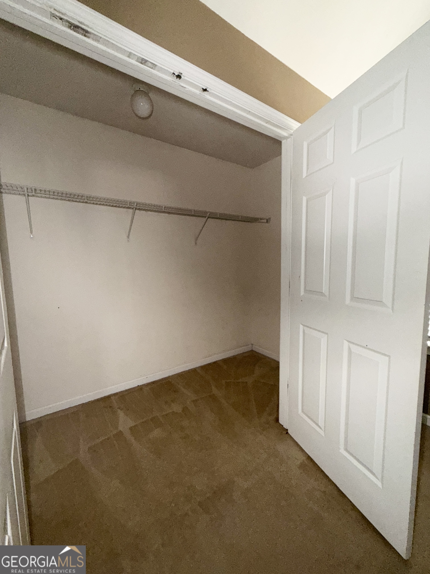 620 Superior Way