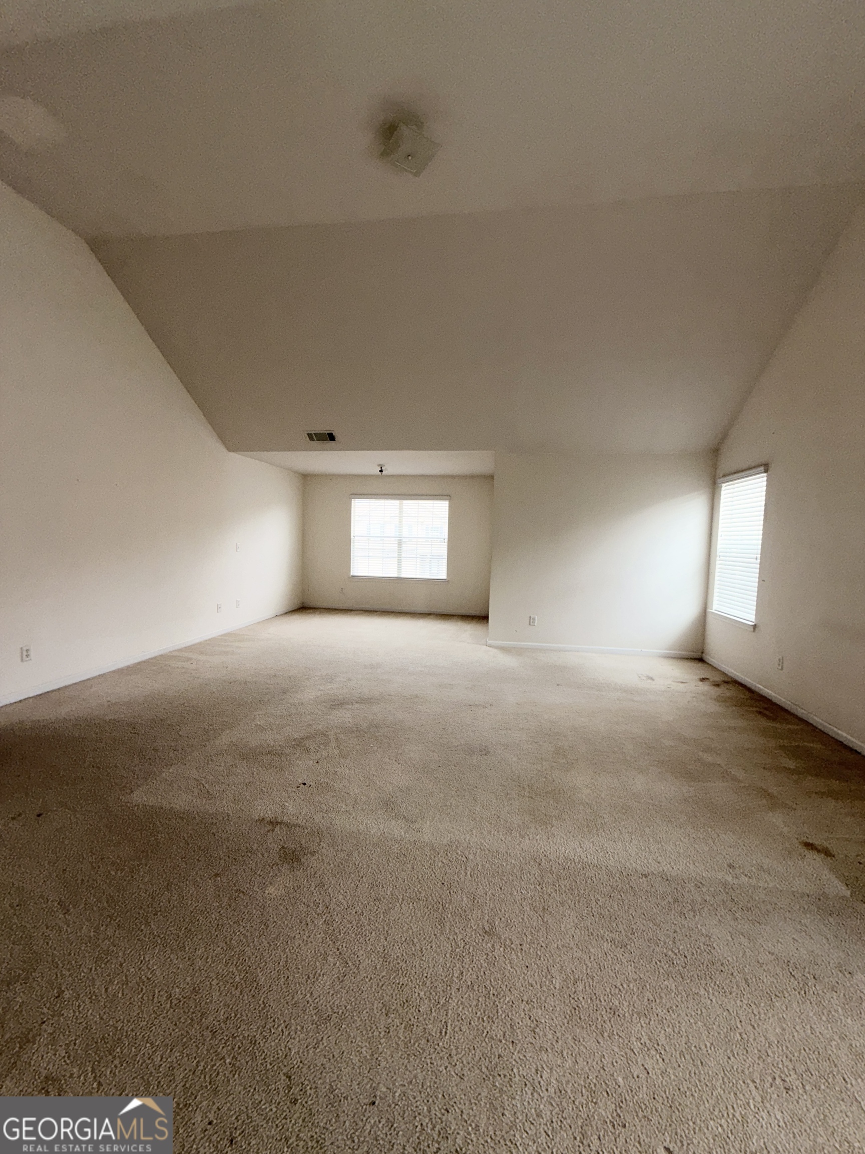 620 Superior Way