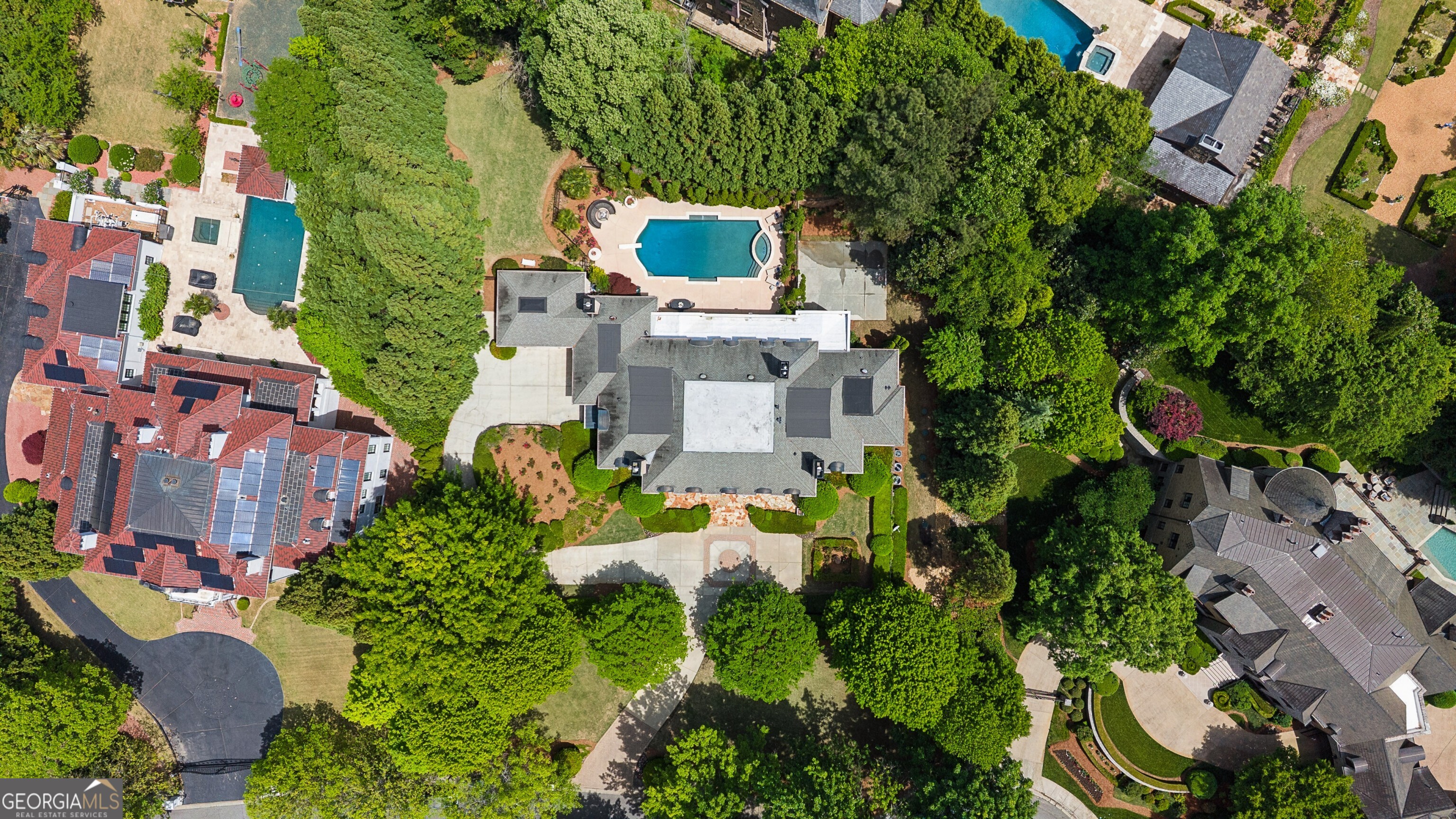 4235 Regency Court NW
