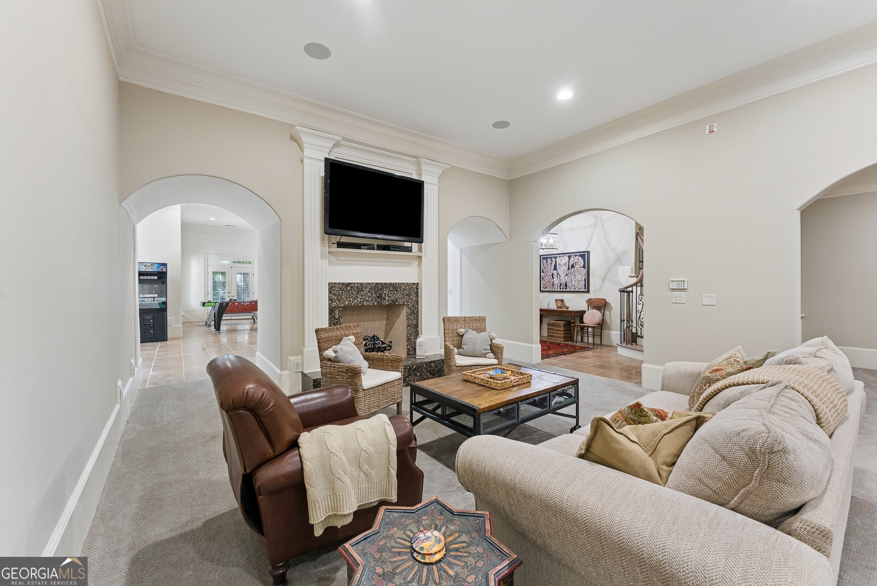 4235 Regency Court NW