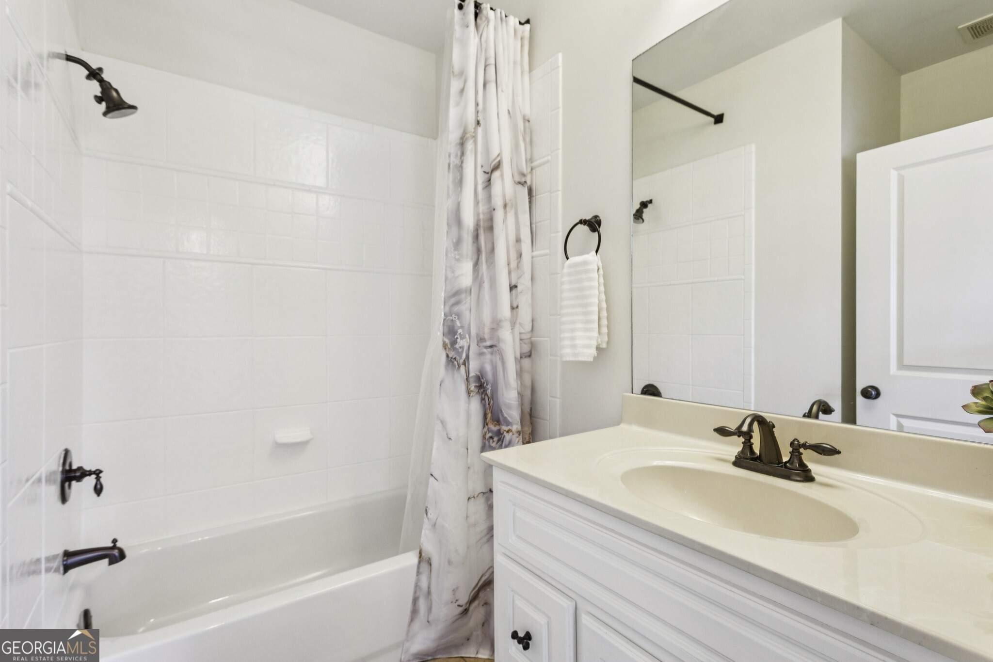 538 Micayne Circle SE # 3