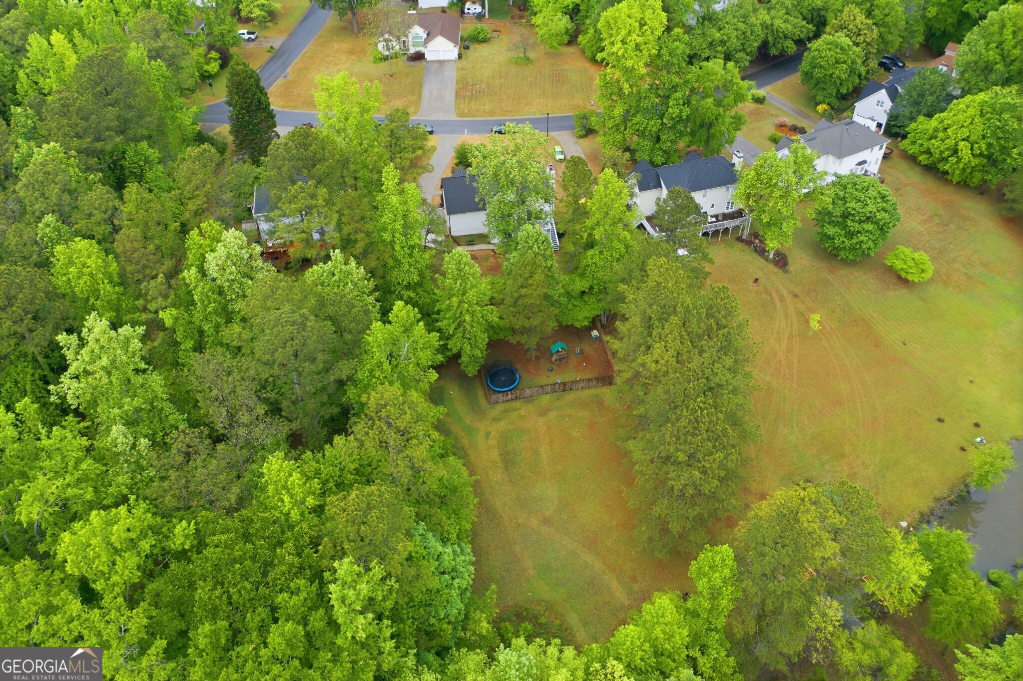128 Lakeview Lane