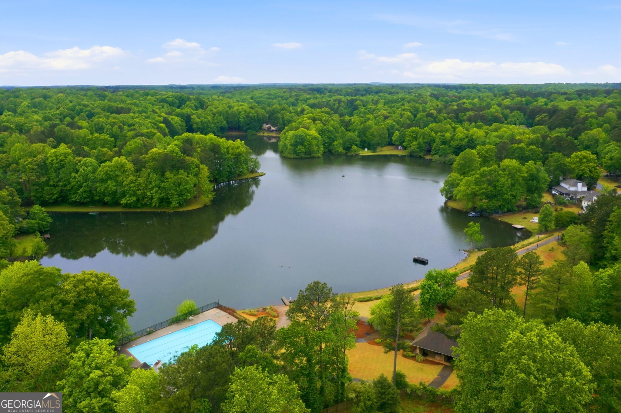 128 Lakeview Lane