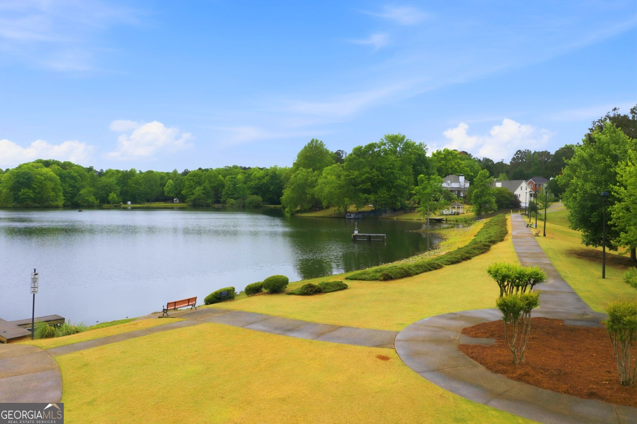 128 Lakeview Lane