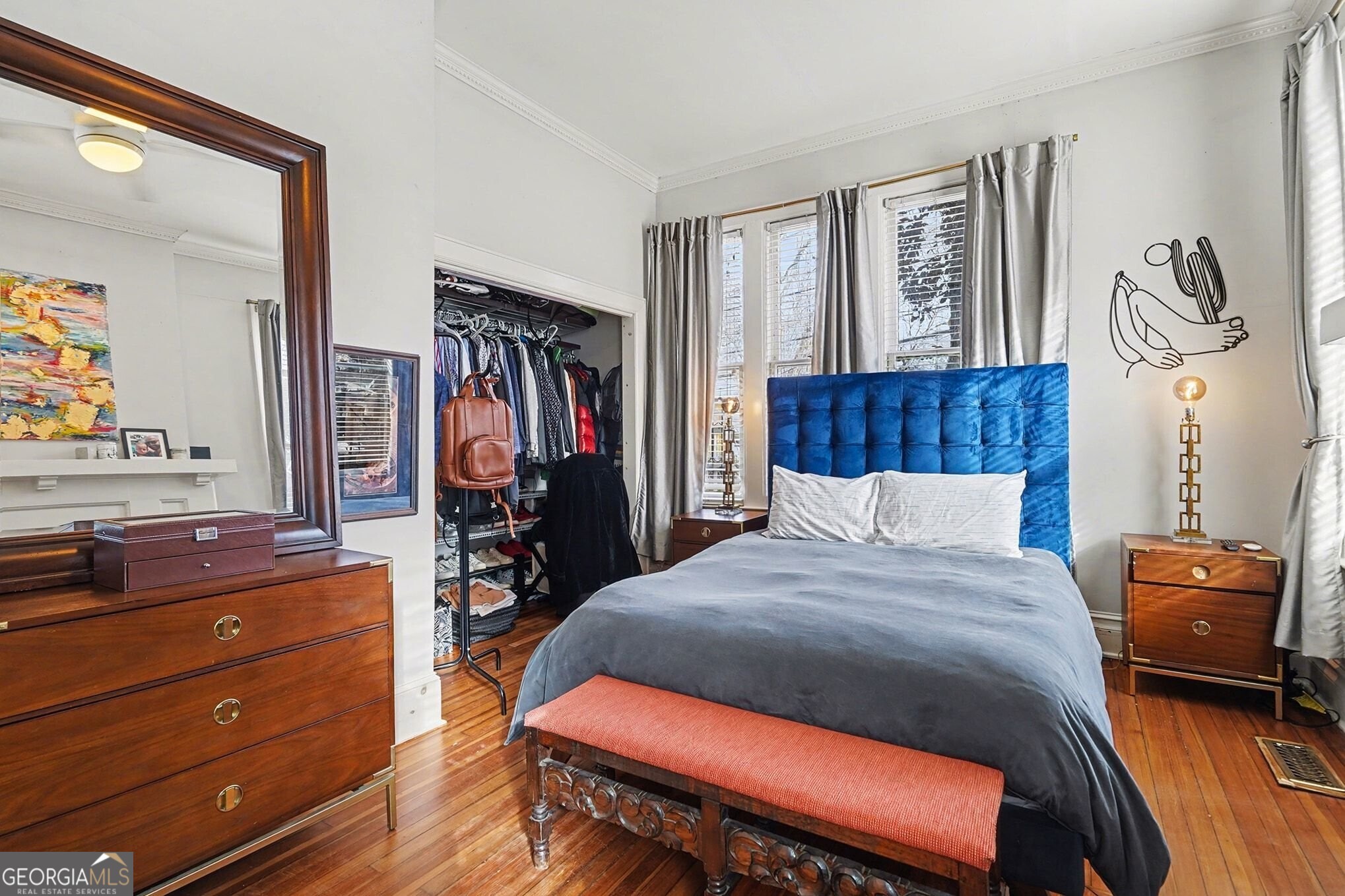 916 Myrtle Street NE # 1
