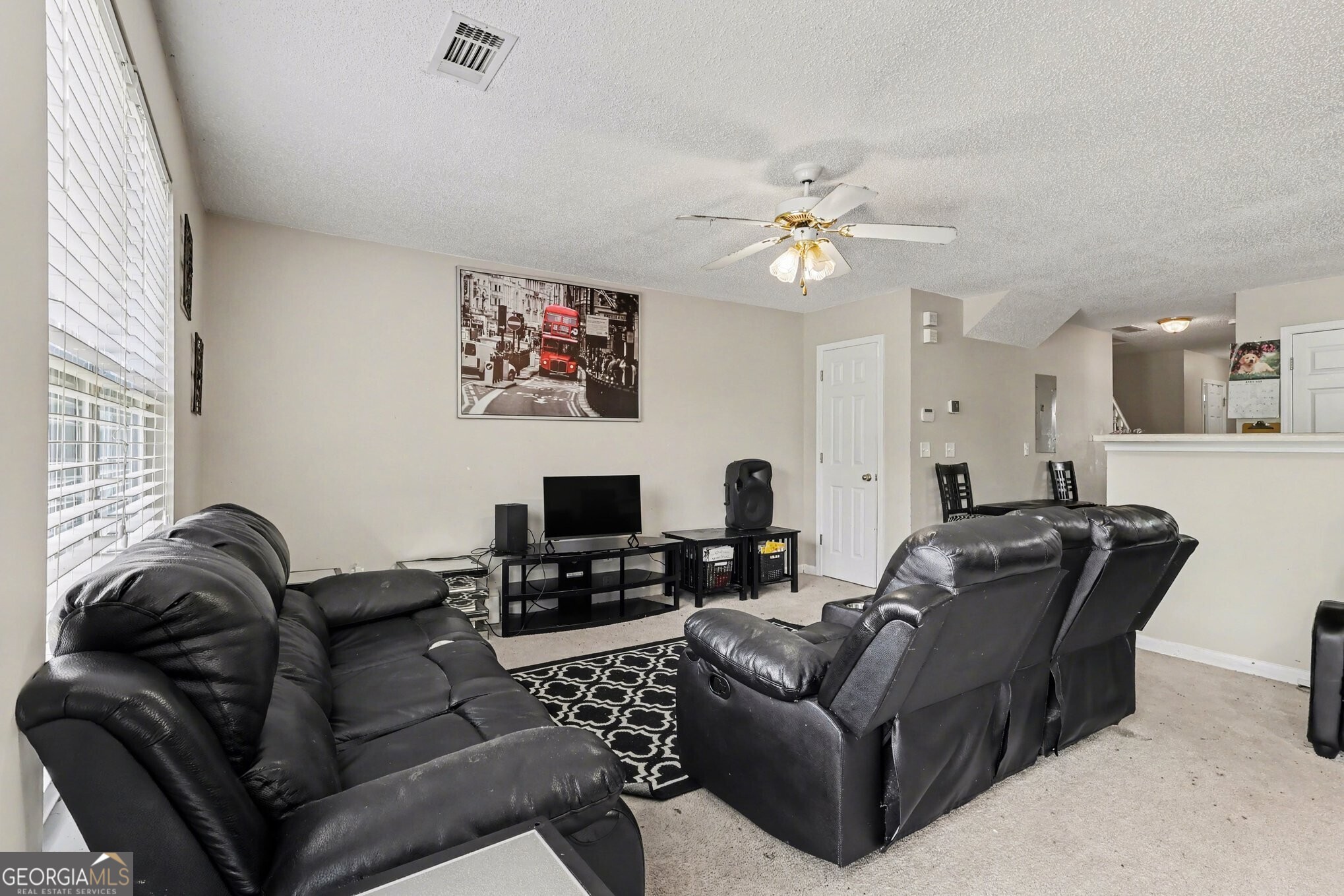 5330 Creekview Lane