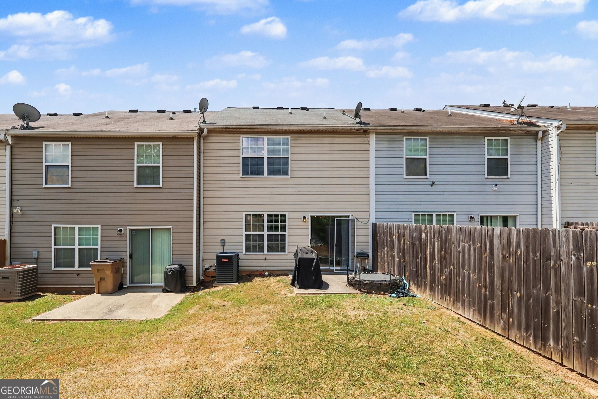 5330 Creekview Lane