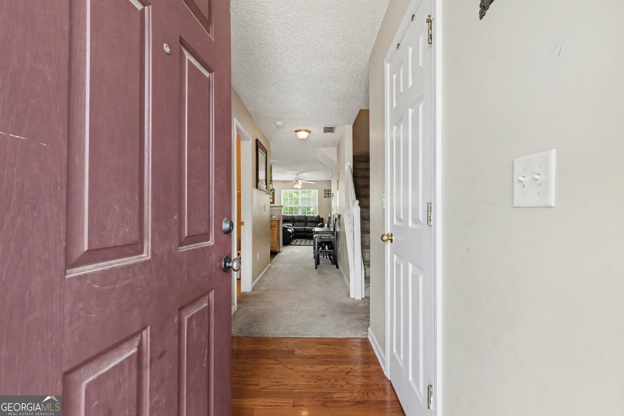 5330 Creekview Lane