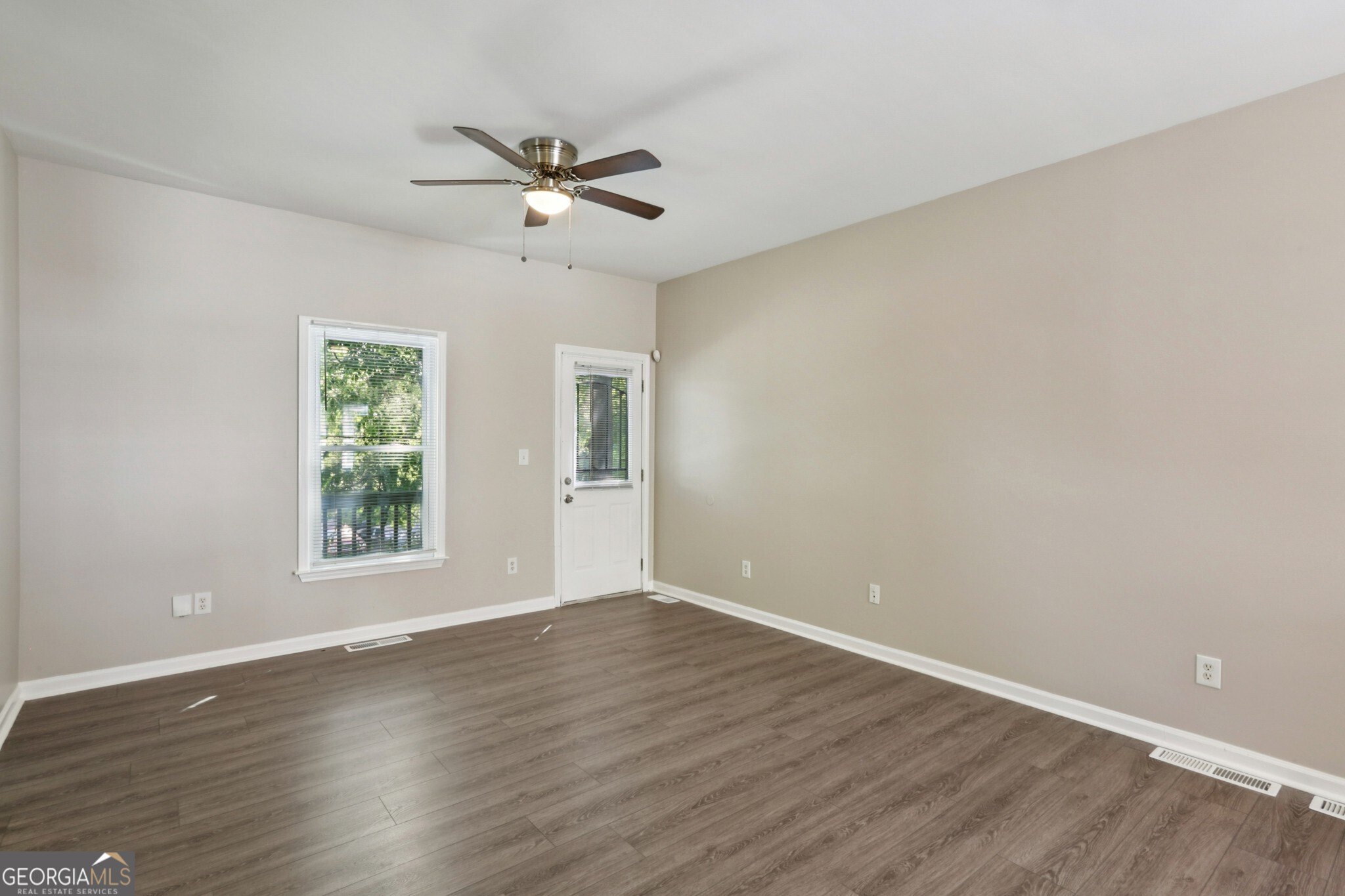 739 Prince Place