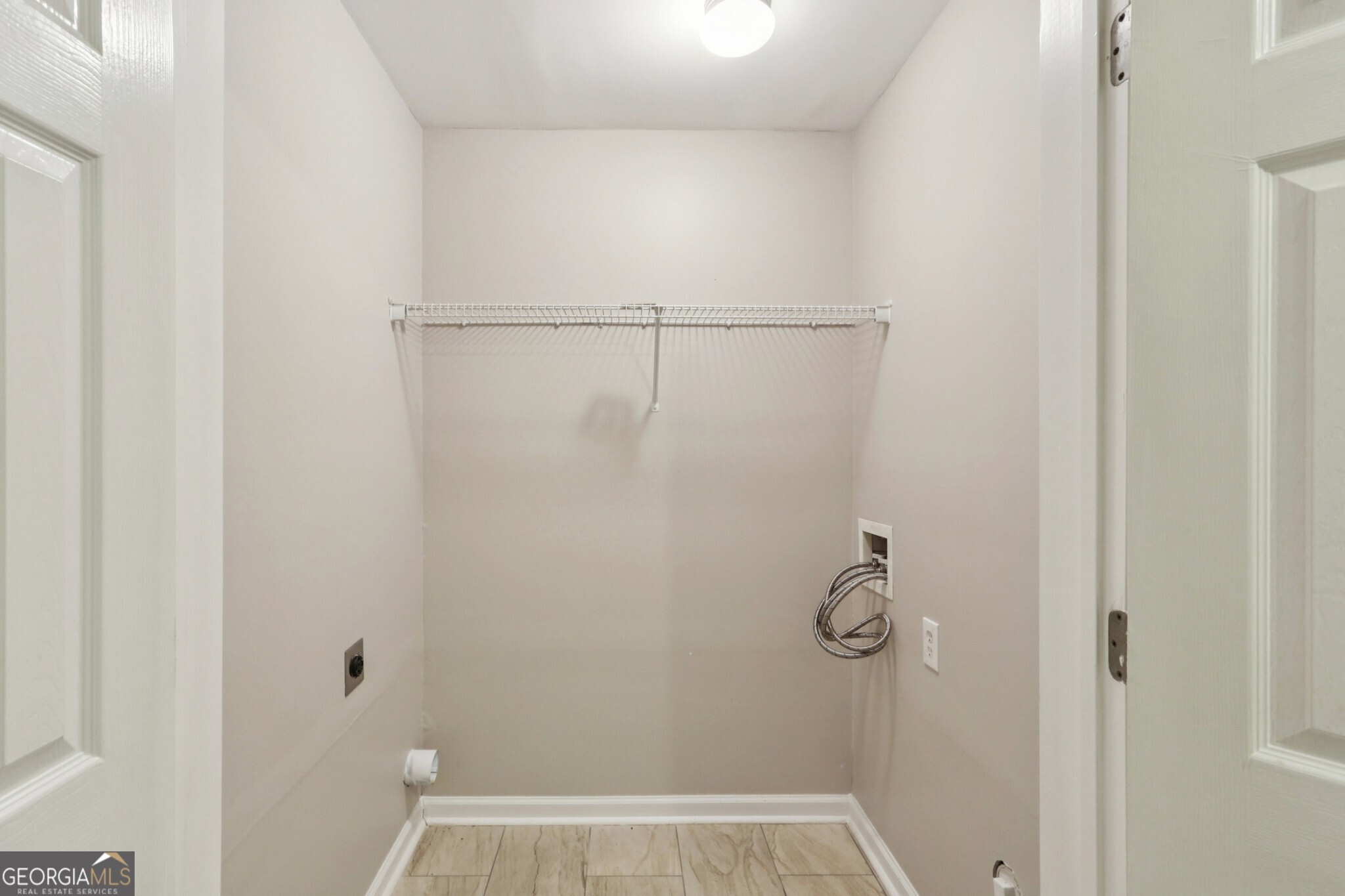739 Prince Place