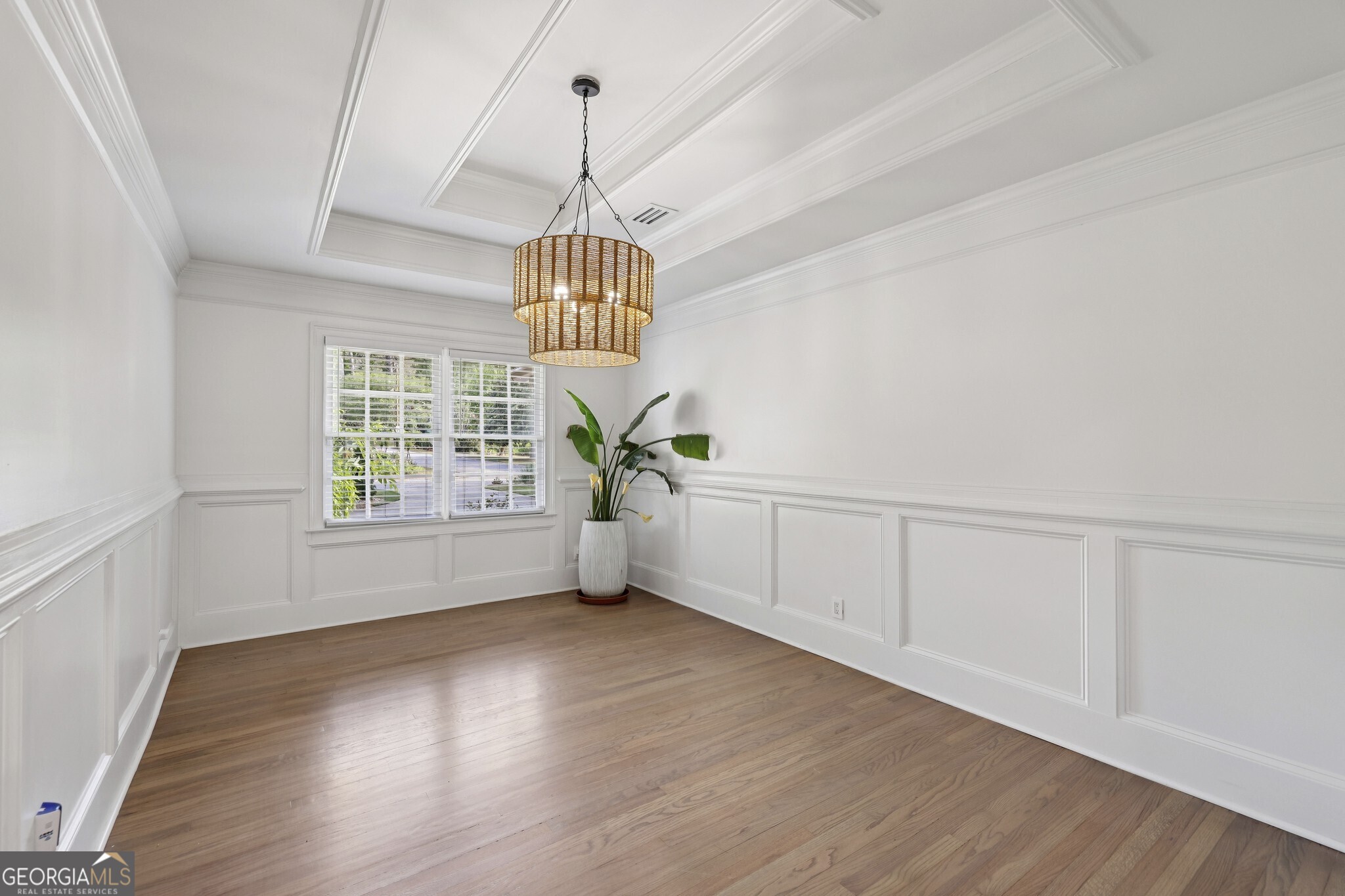 1905 Gainsborough Drive