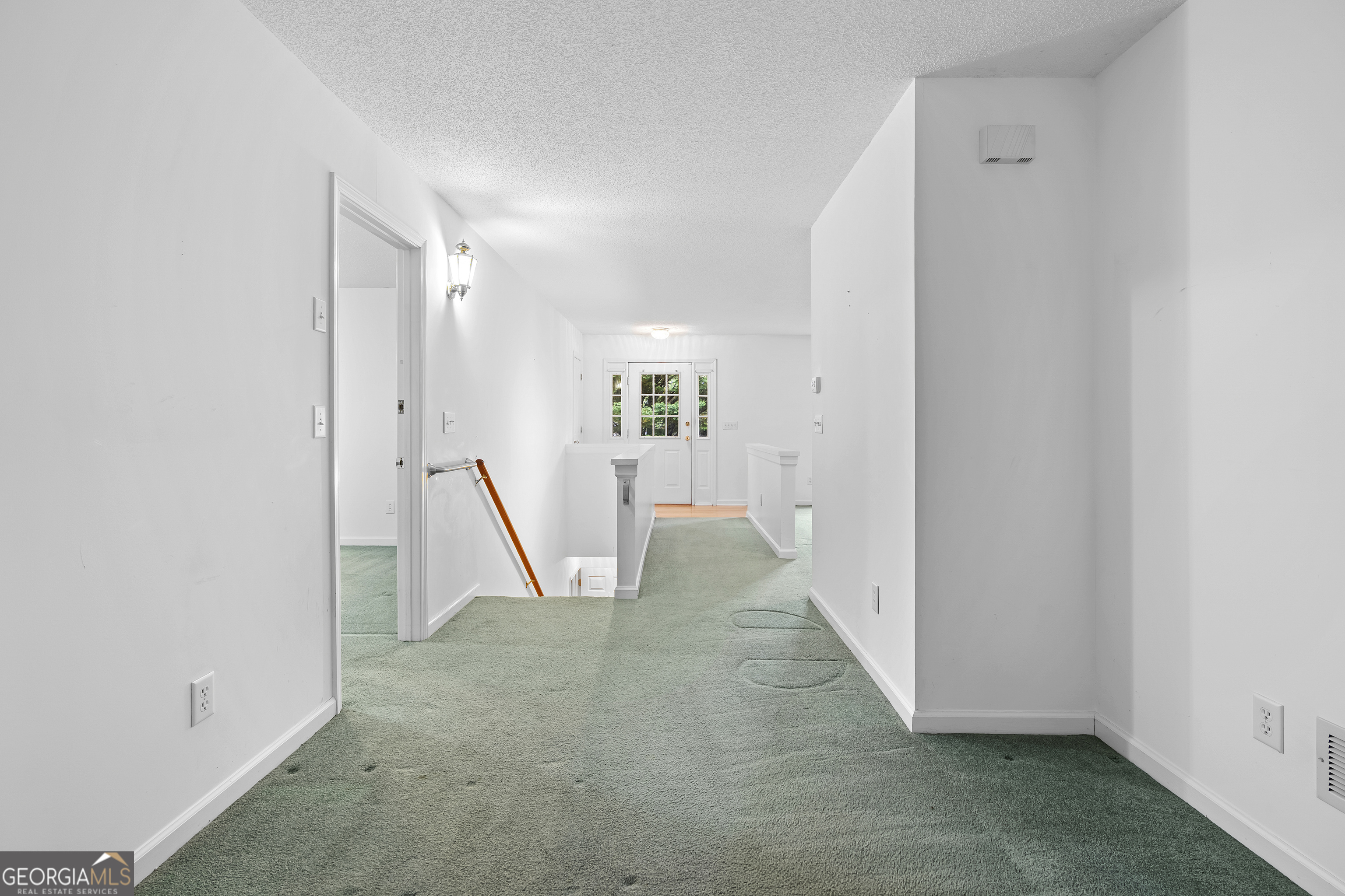 2000 Emerald Drive