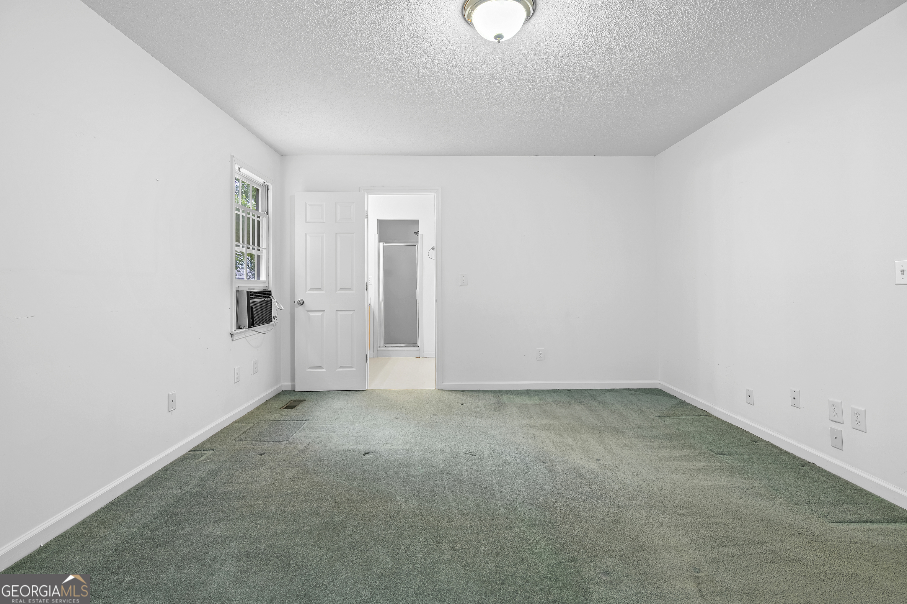 2000 Emerald Drive