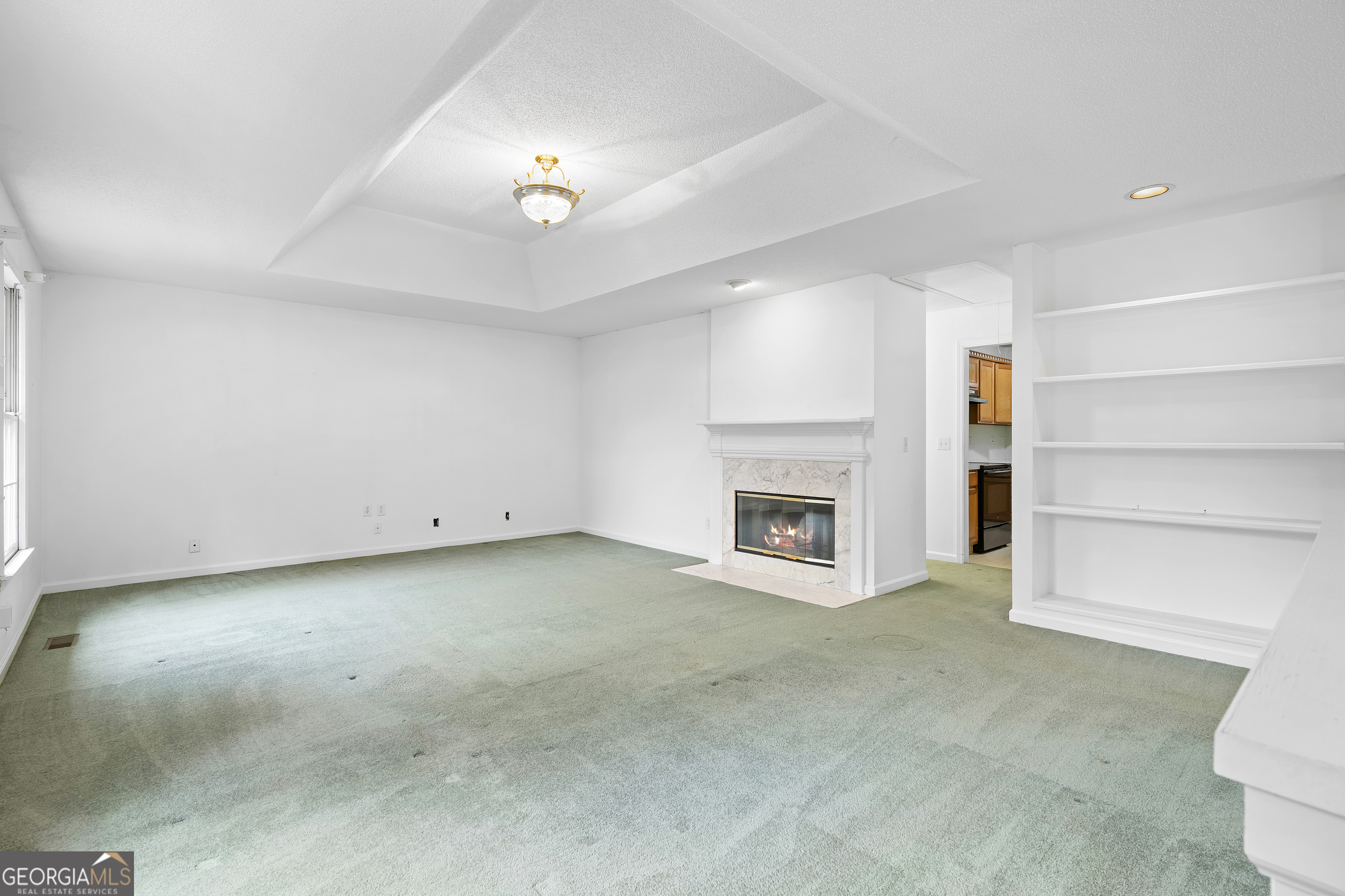 2000 Emerald Drive