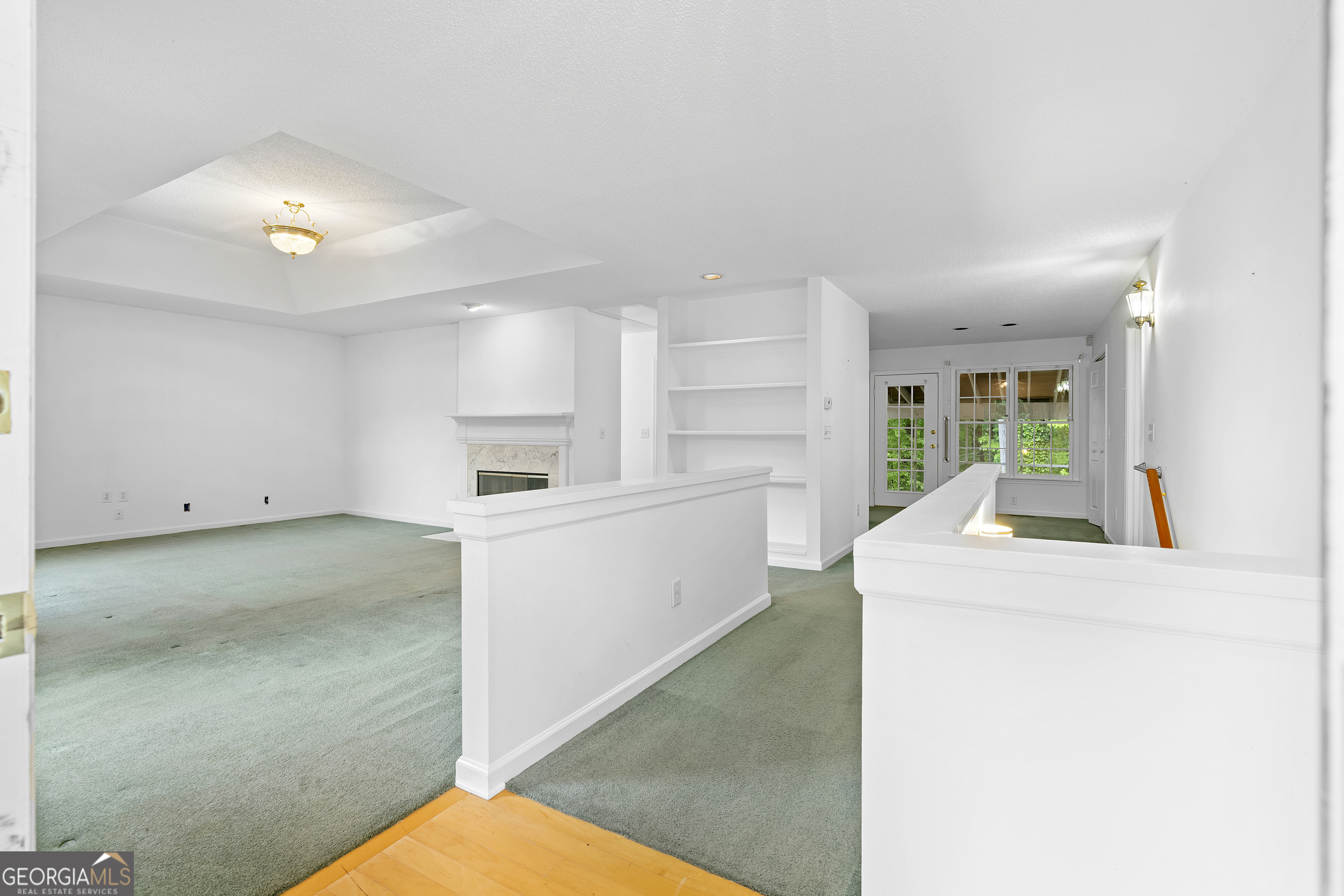 2000 Emerald Drive