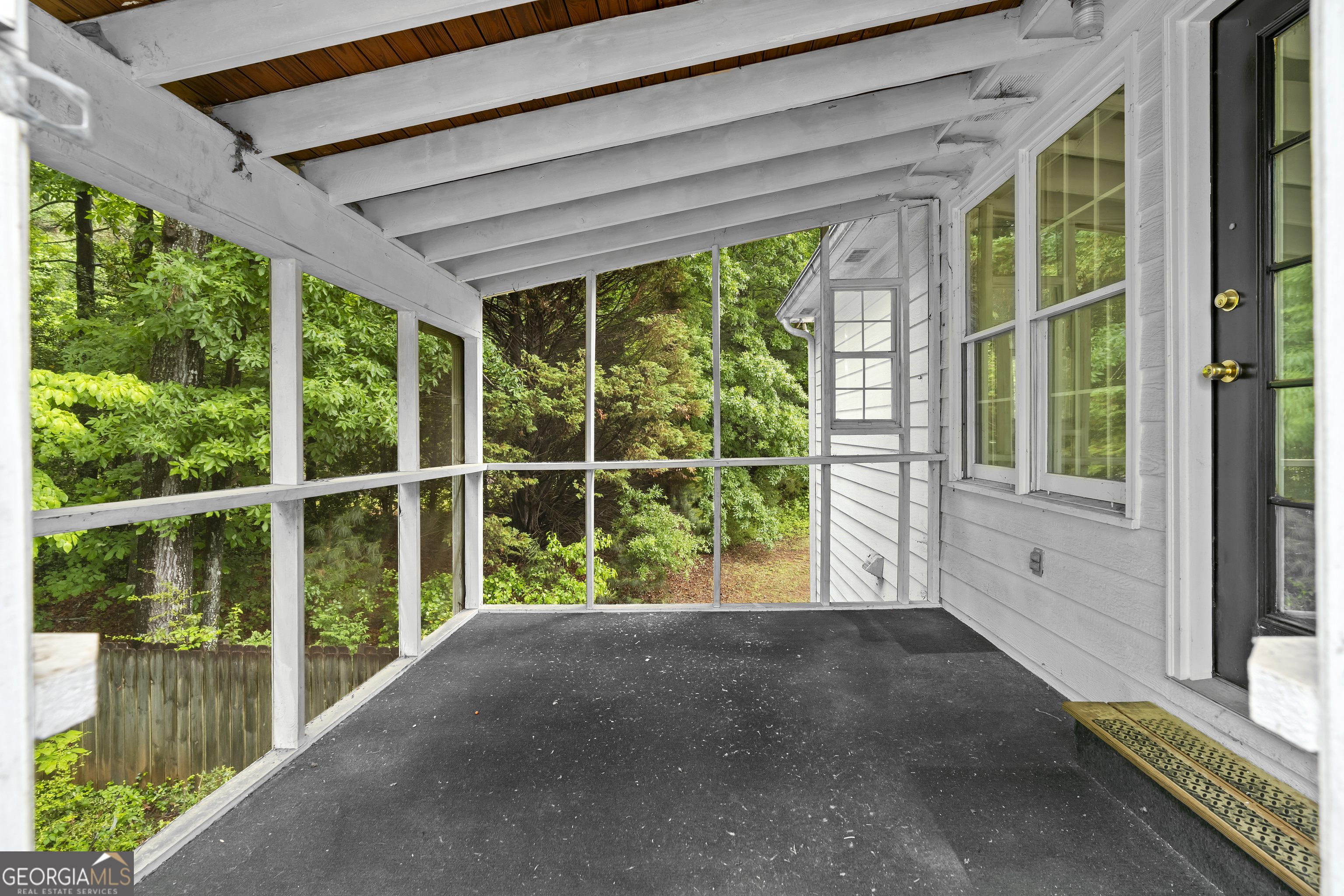 2000 Emerald Drive