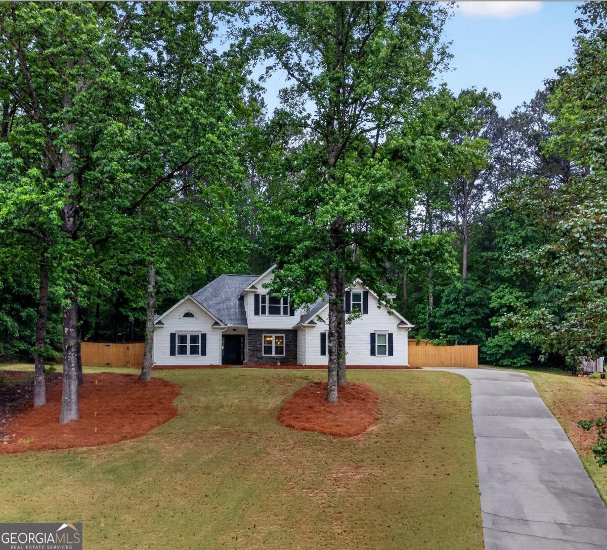 85 Elmwood Drive
