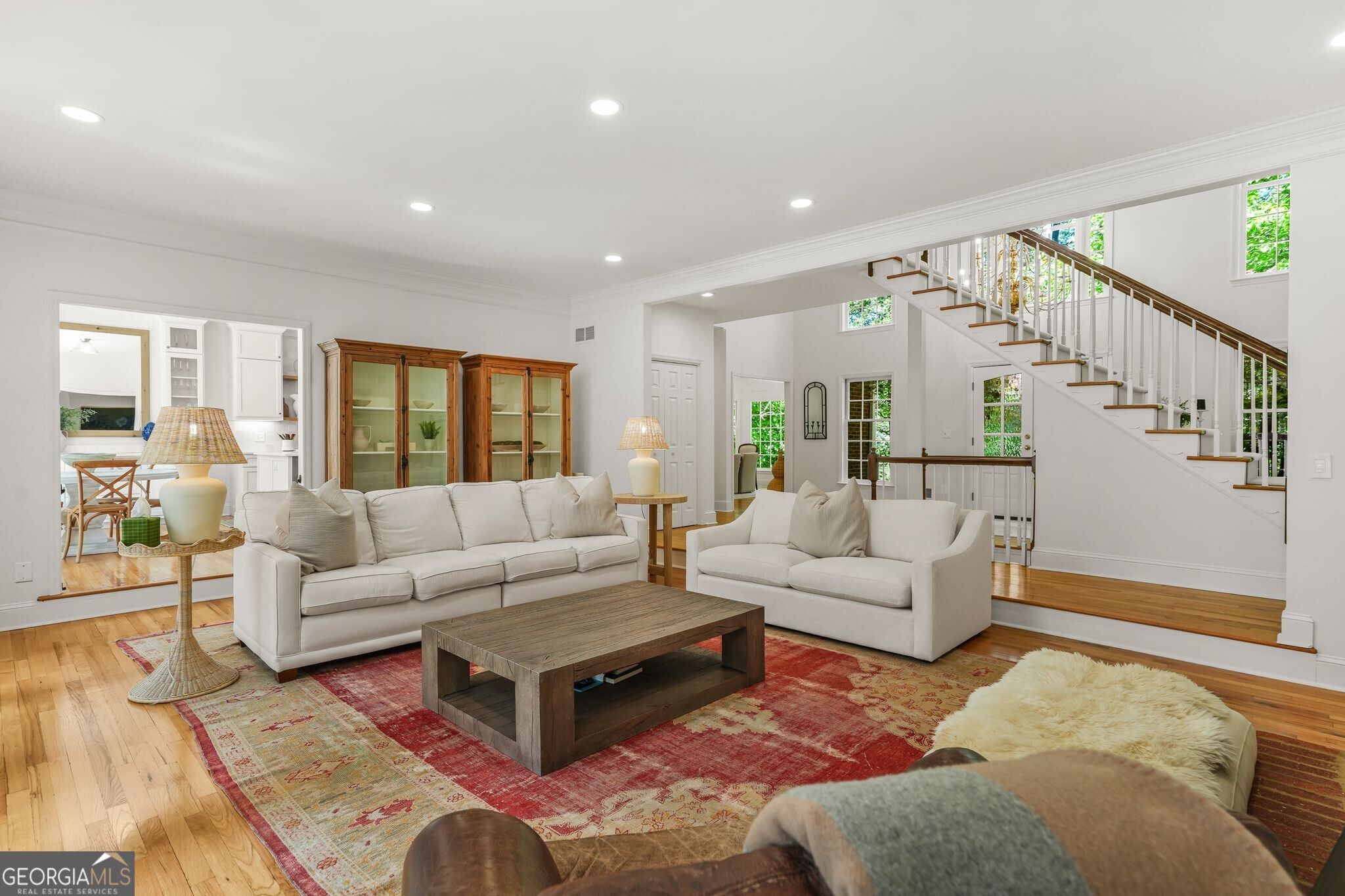 895 Waddington Court