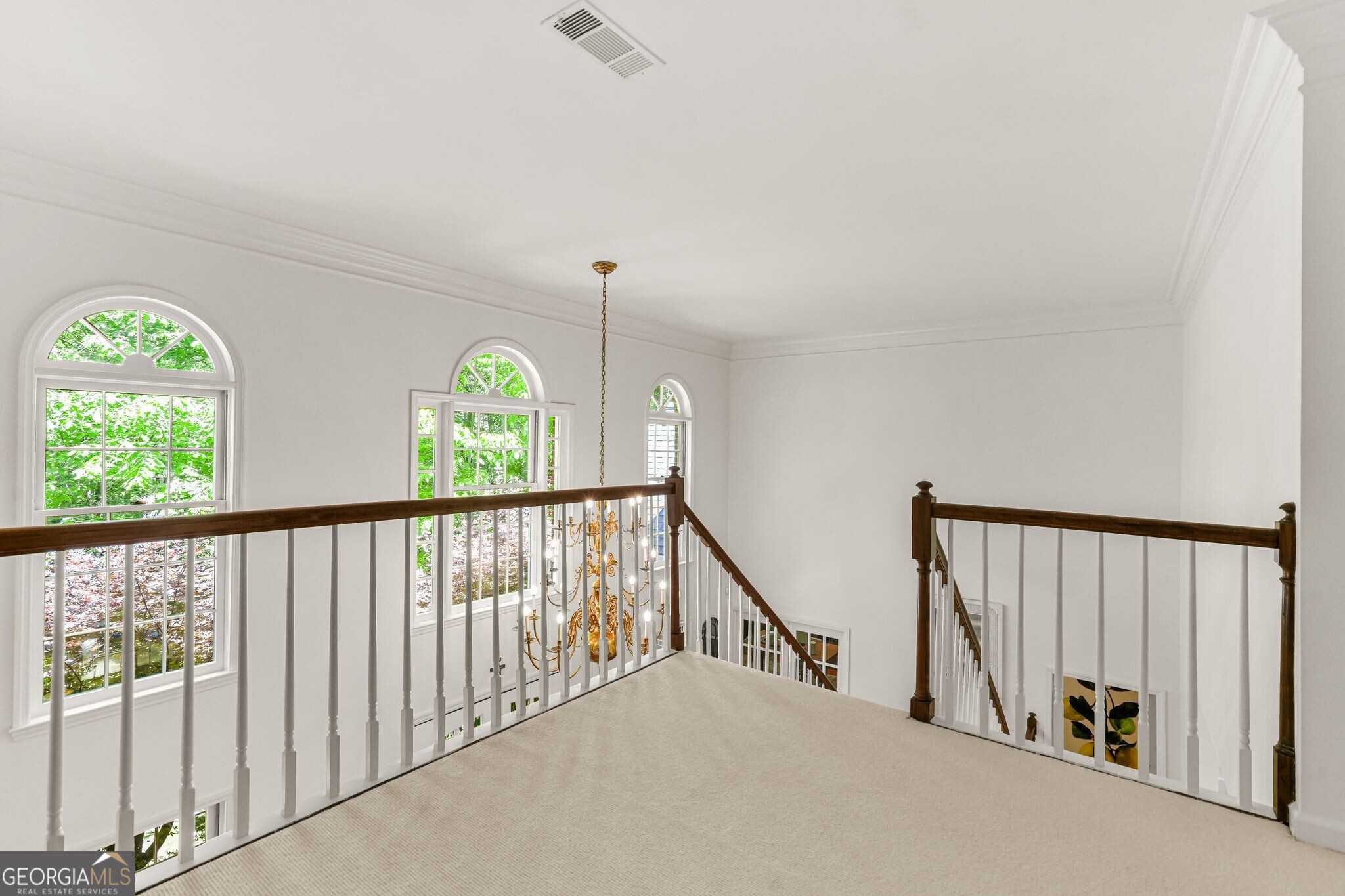 895 Waddington Court