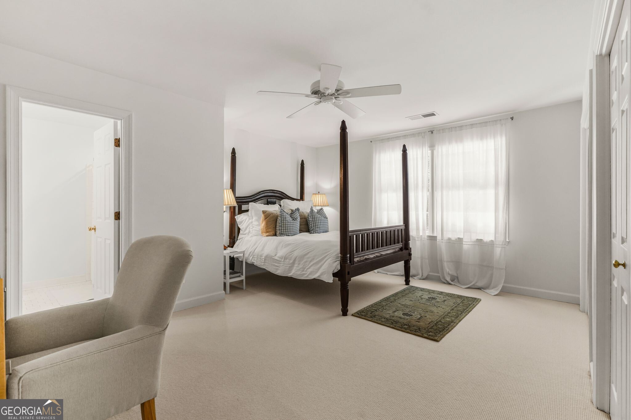 895 Waddington Court