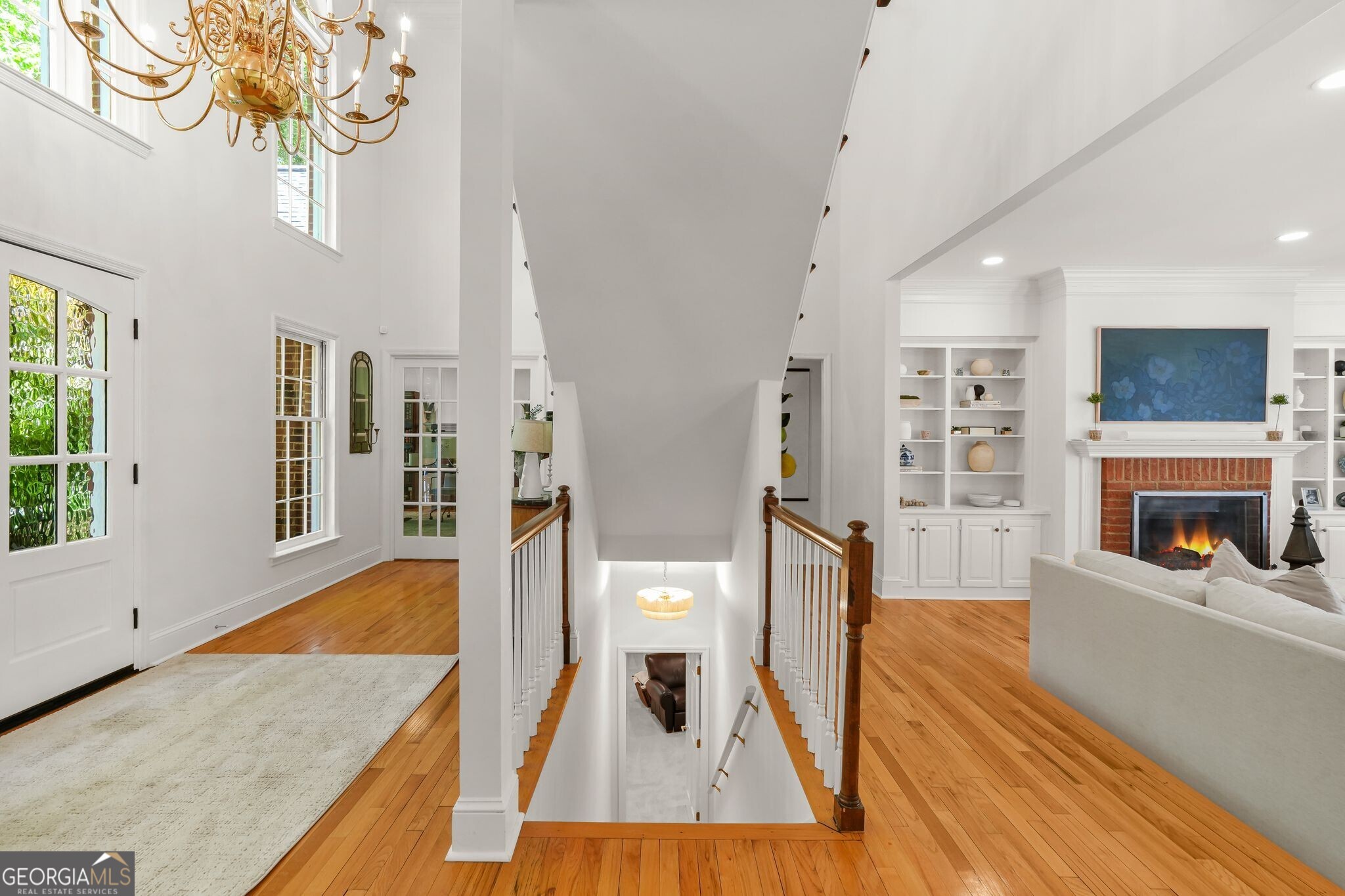 895 Waddington Court
